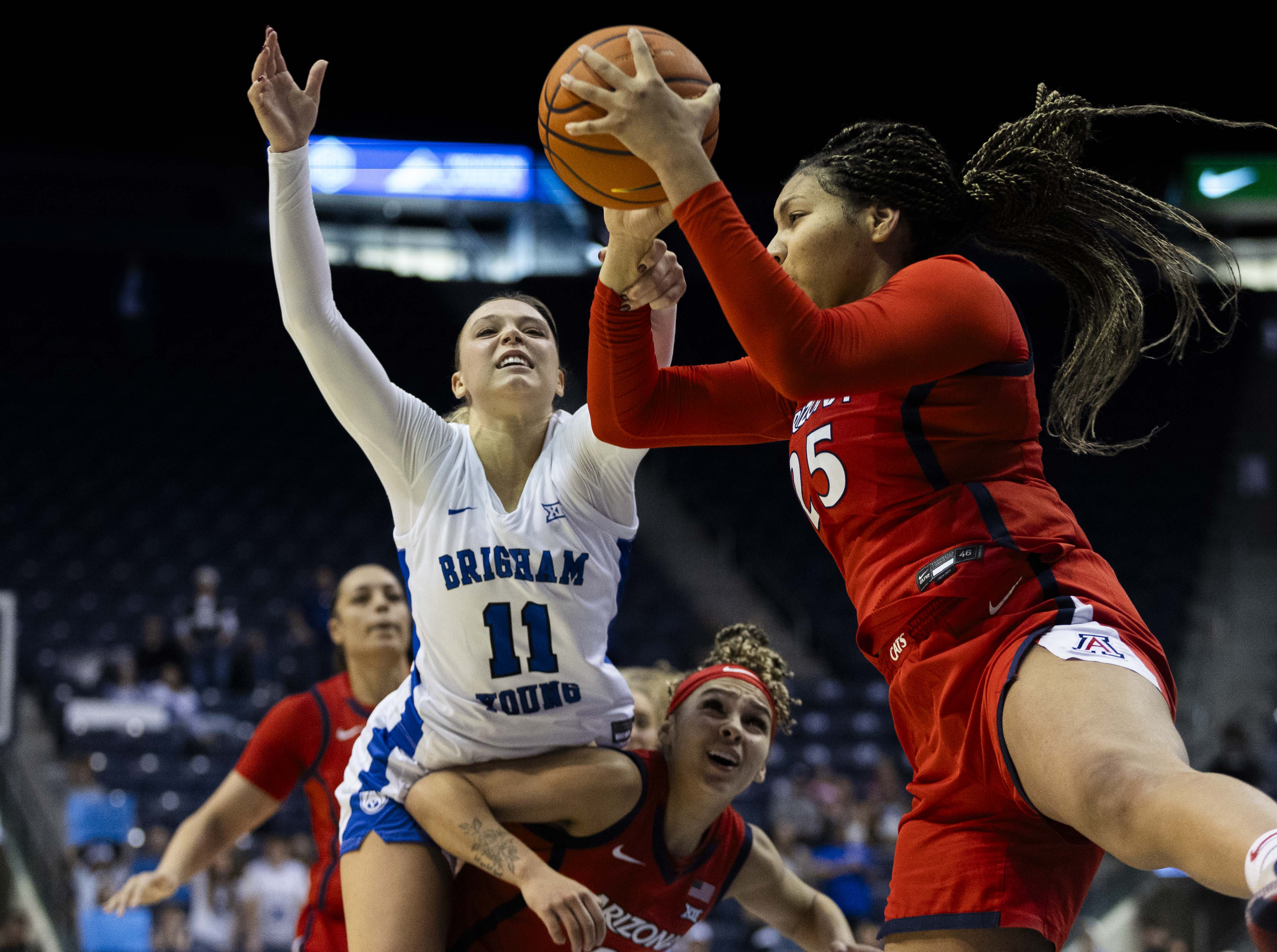 Arizona pulls off win in Big 12 opener over BYU women despite Gibb's 23