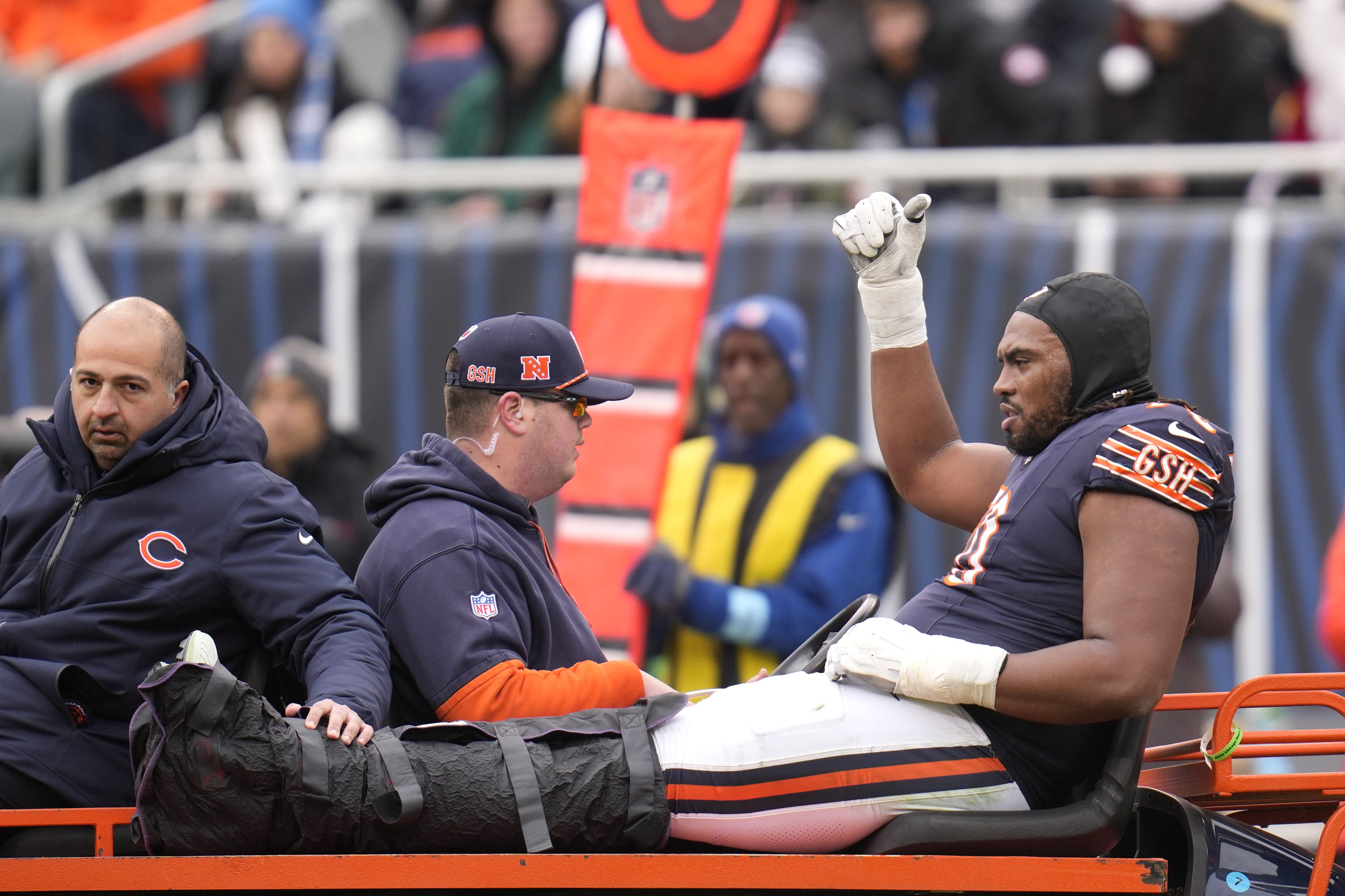 Chicago Bears lose 2 more offensive linemen during a 34-17 loss to the Detroit Lions