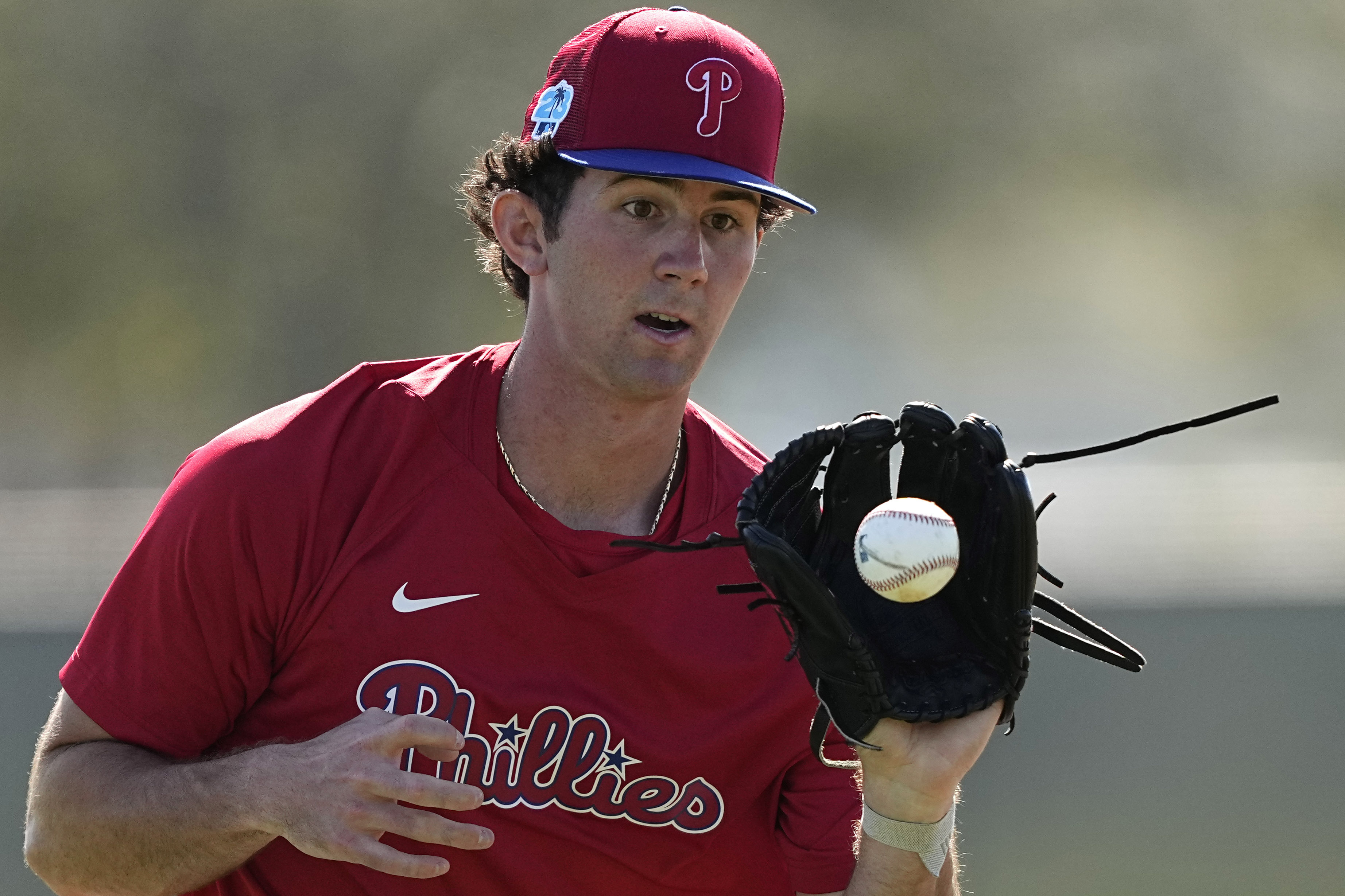 Phillies have no plans to start pitching prospect Andrew Painter in spring training following injury