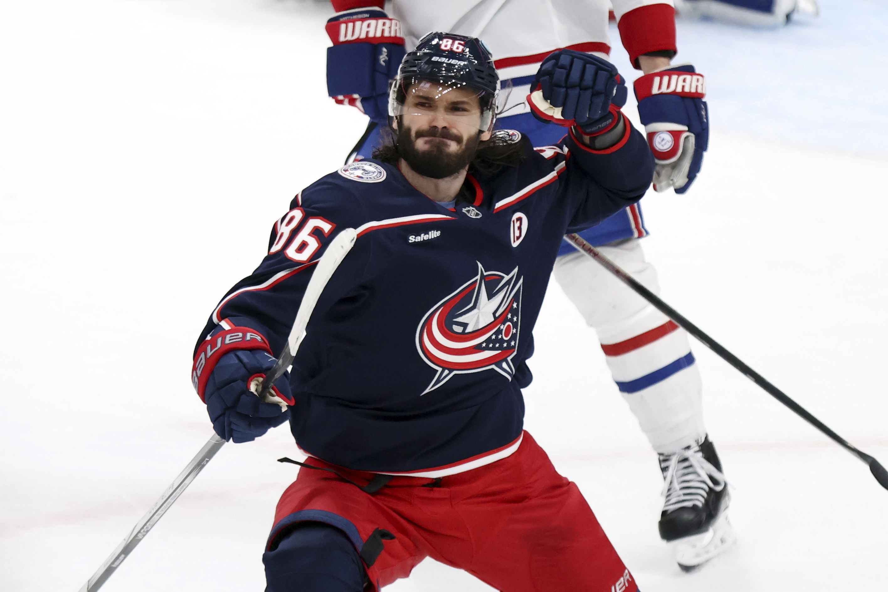 Marchenko's late goal lifts Blue Jackets past Canadiens 5-4