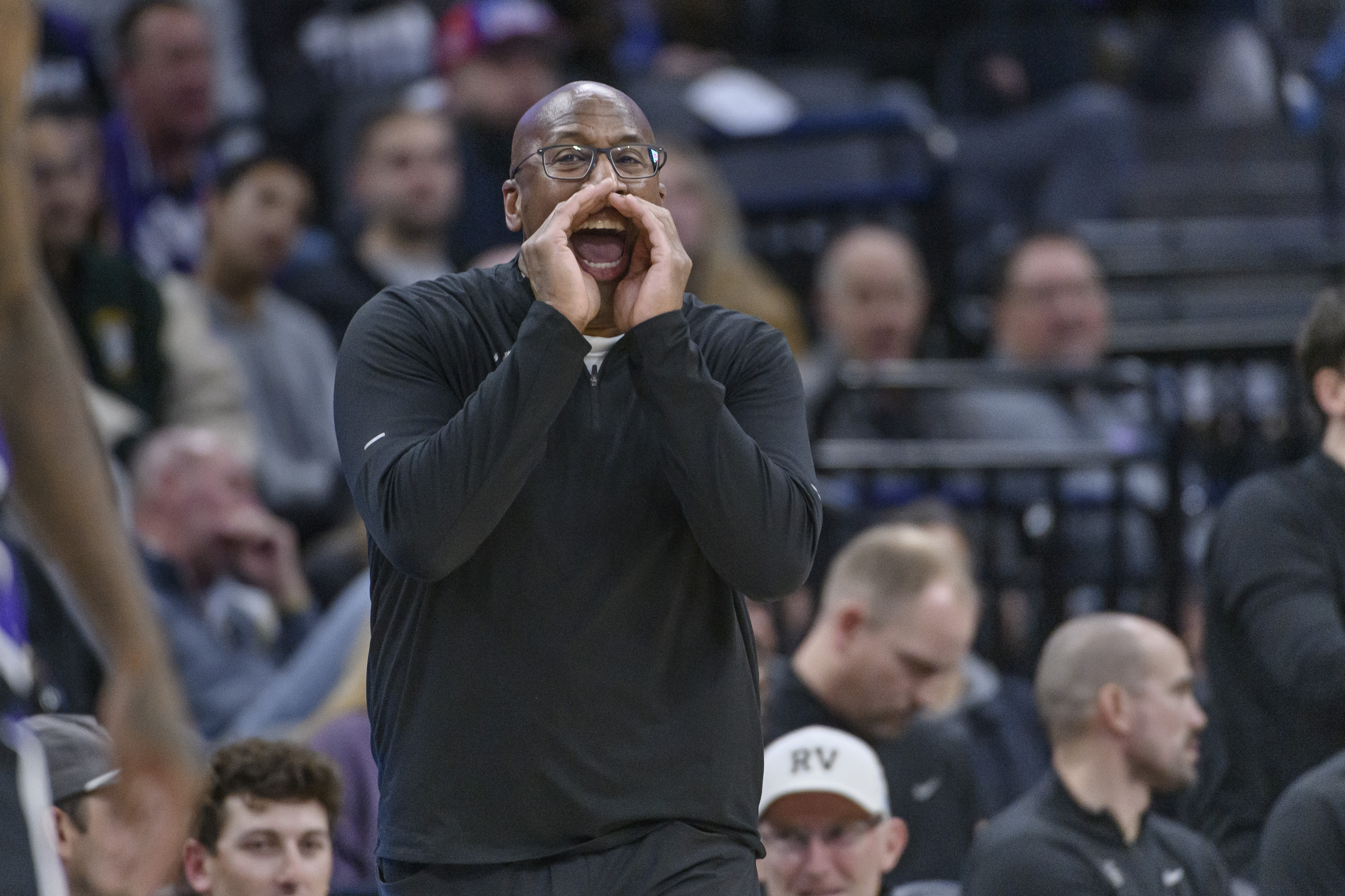 Sacramento Kings head coach Mike Brown shouts instructions from the bench during the second half of an NBA basketball game against the Denver Nuggets in Sacramento, Calif., Monday, Dec. 16, 2024. The Nuggets won 130-129.