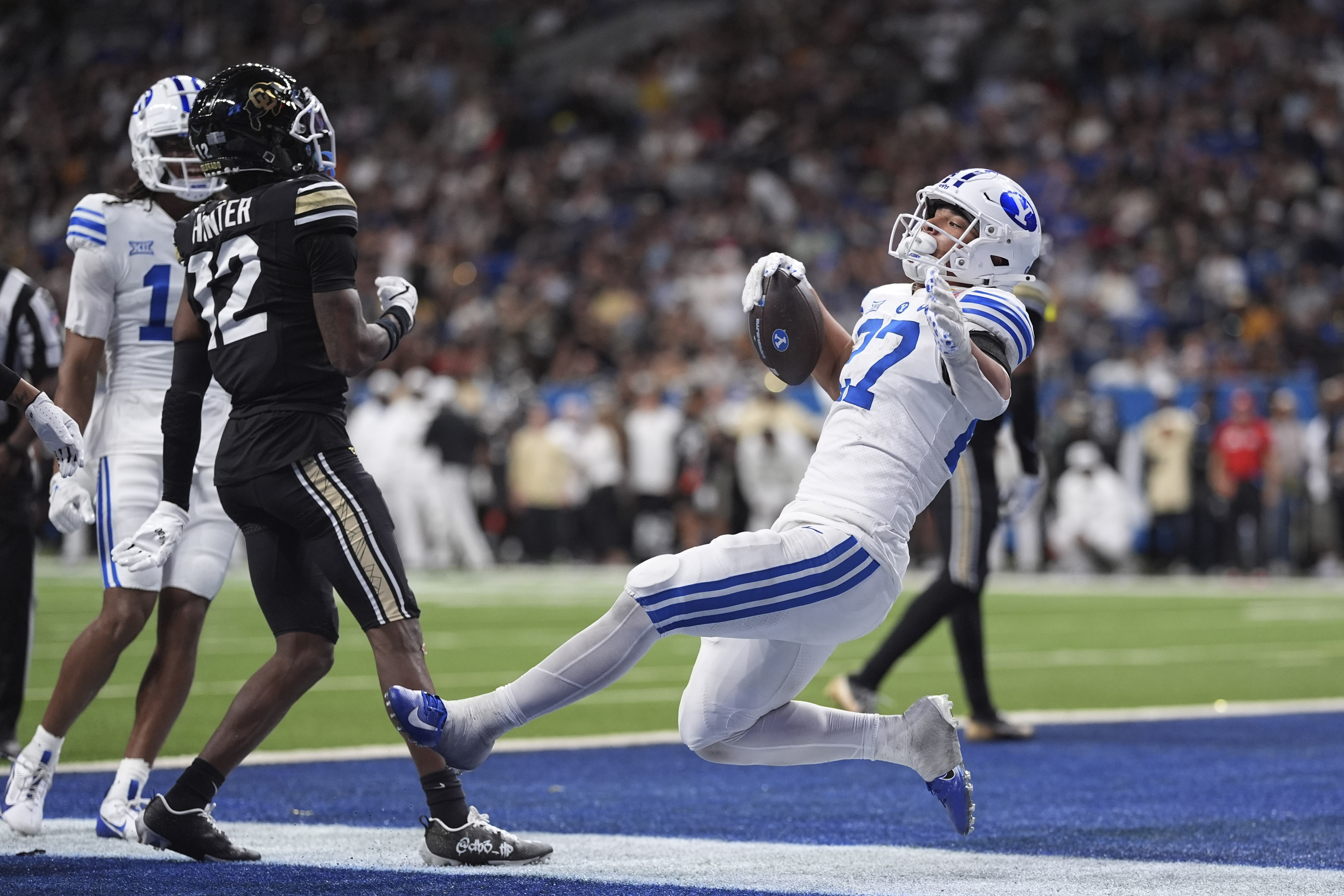 BYU stymies Sanders, Hunter in 36-14 victory over Colorado in Alamo Bowl