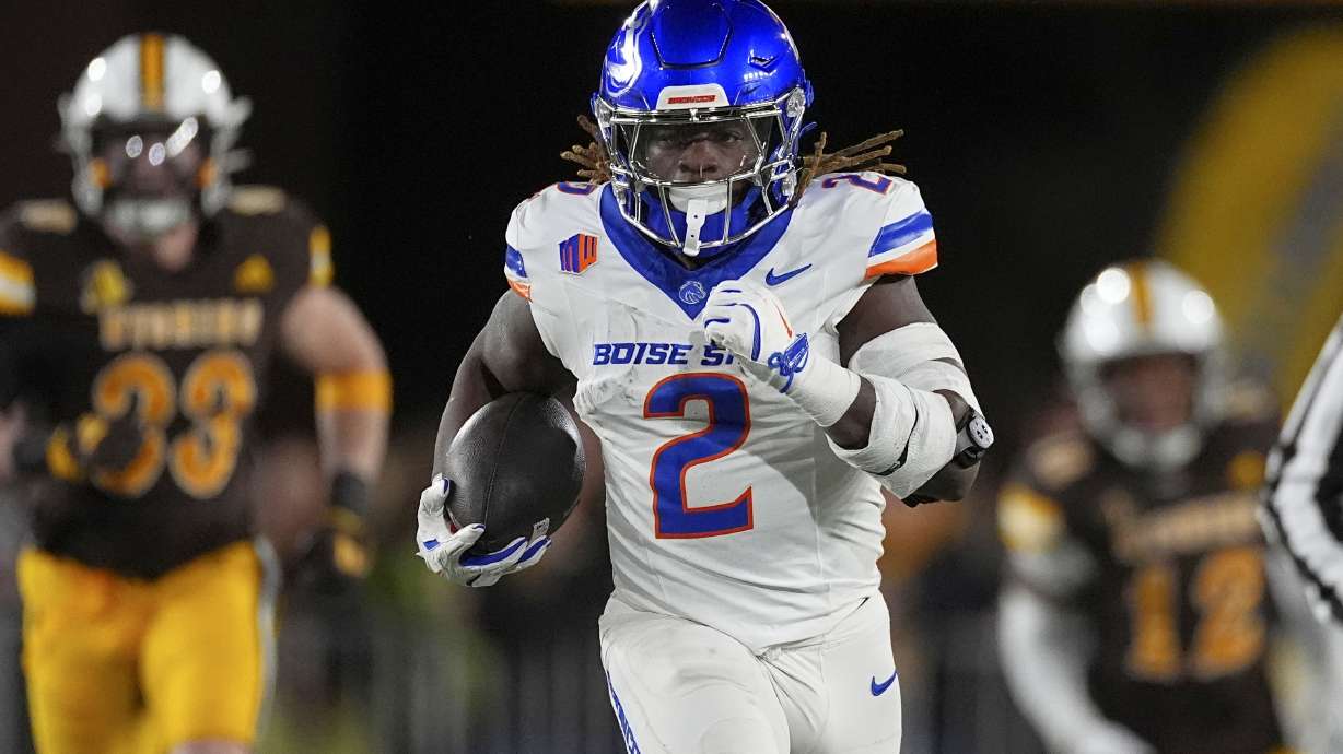 Boise State running back Ashton Jeanty (2) in the first half of an NCAA college football game Saturday, Nov. 23, 2024, in Laramie, Wyo.