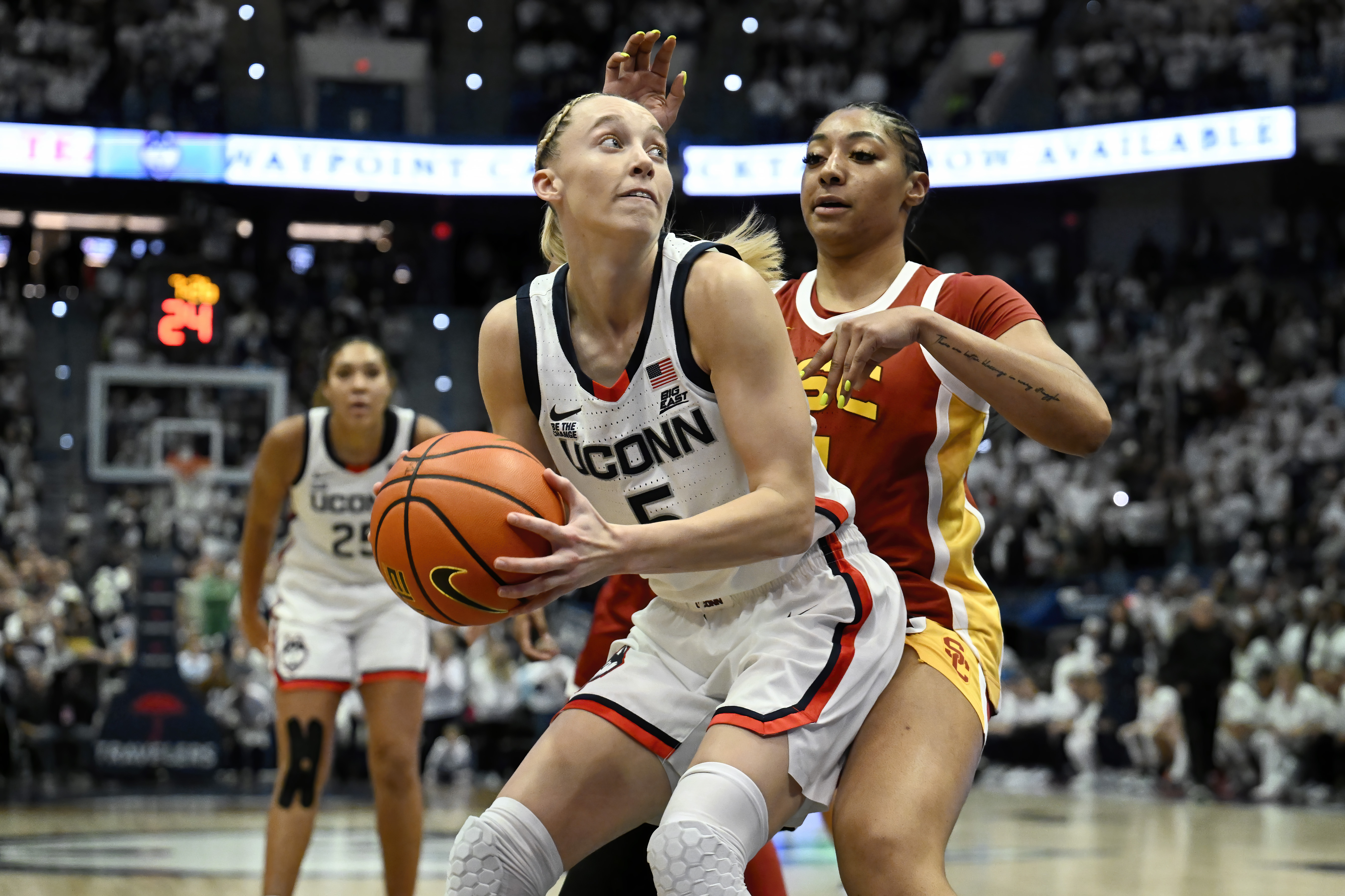 Bueckers leads No. 7 UConn to convincing 67-41 win over Providence in final Big East game of 2024.