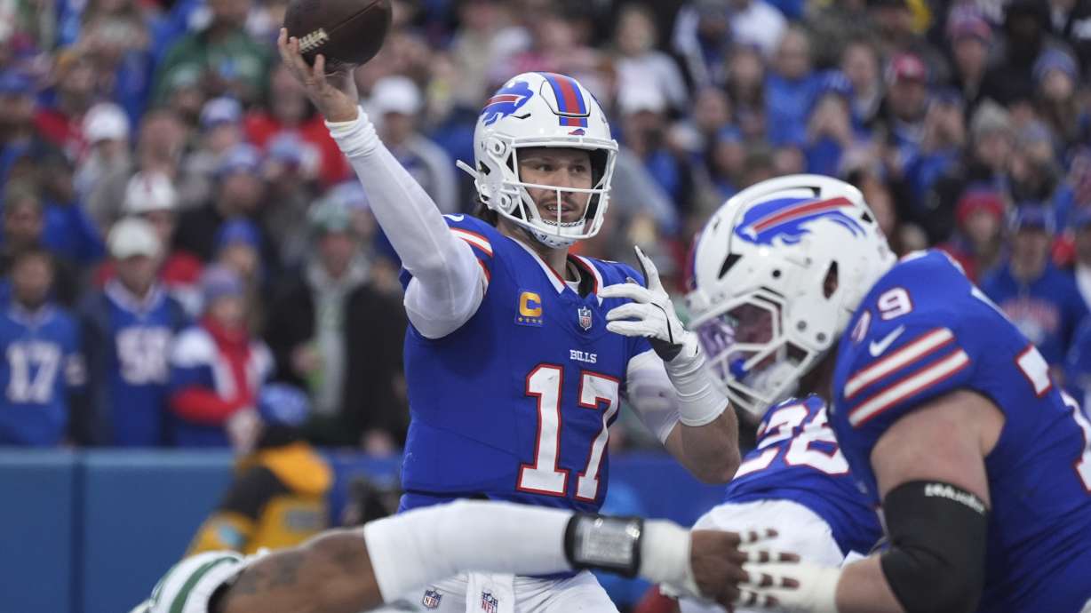 Buffalo Bills quarterback Josh Allen (17) throws against the New York Jets during the second half of an NFL football game, Sunday, Dec. 29, 2024, in Orchard Park, N.Y.