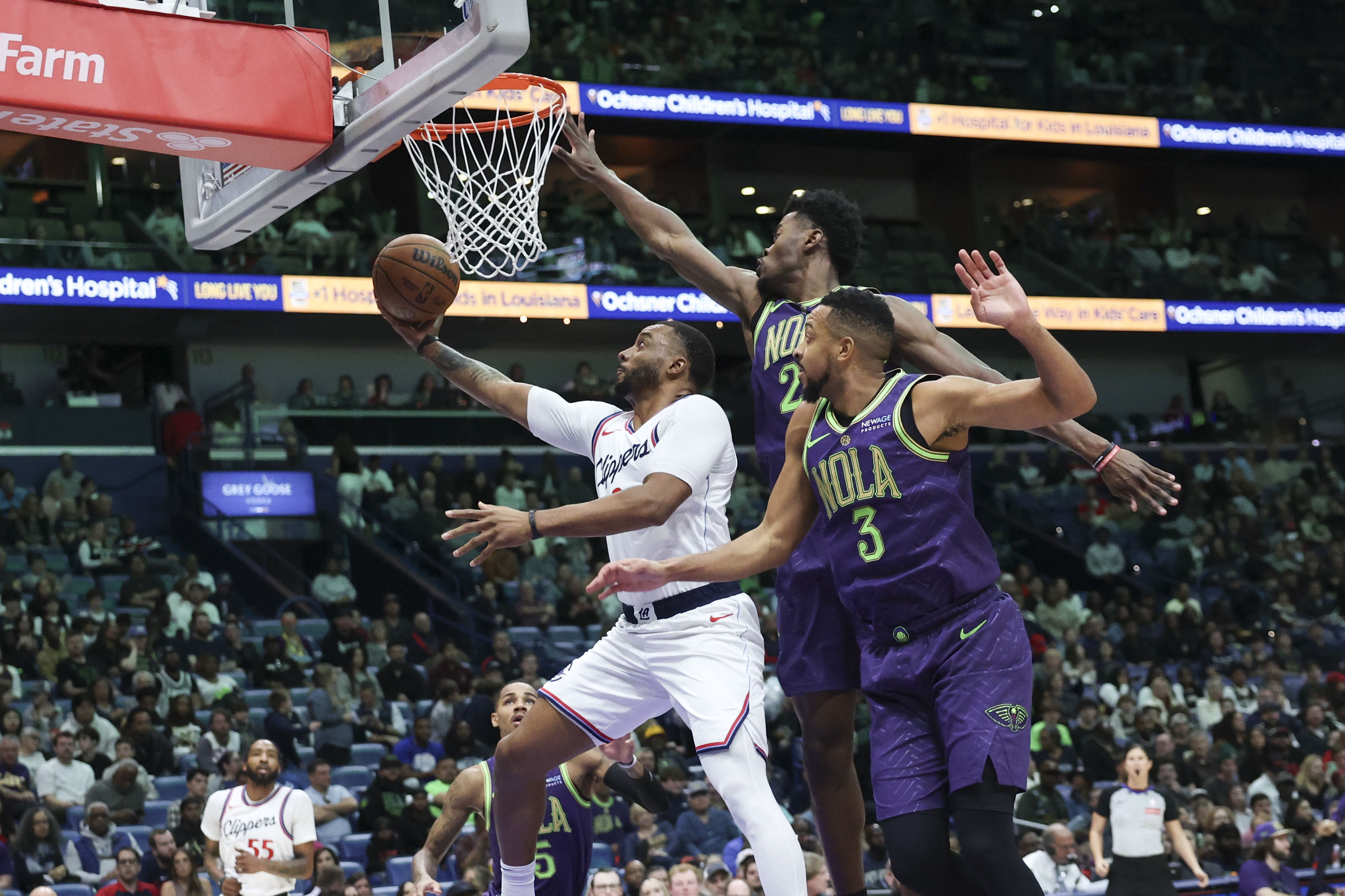 Powell and Harden lift the Clippers to a 116-113 comeback victory over the skidding Pelicans