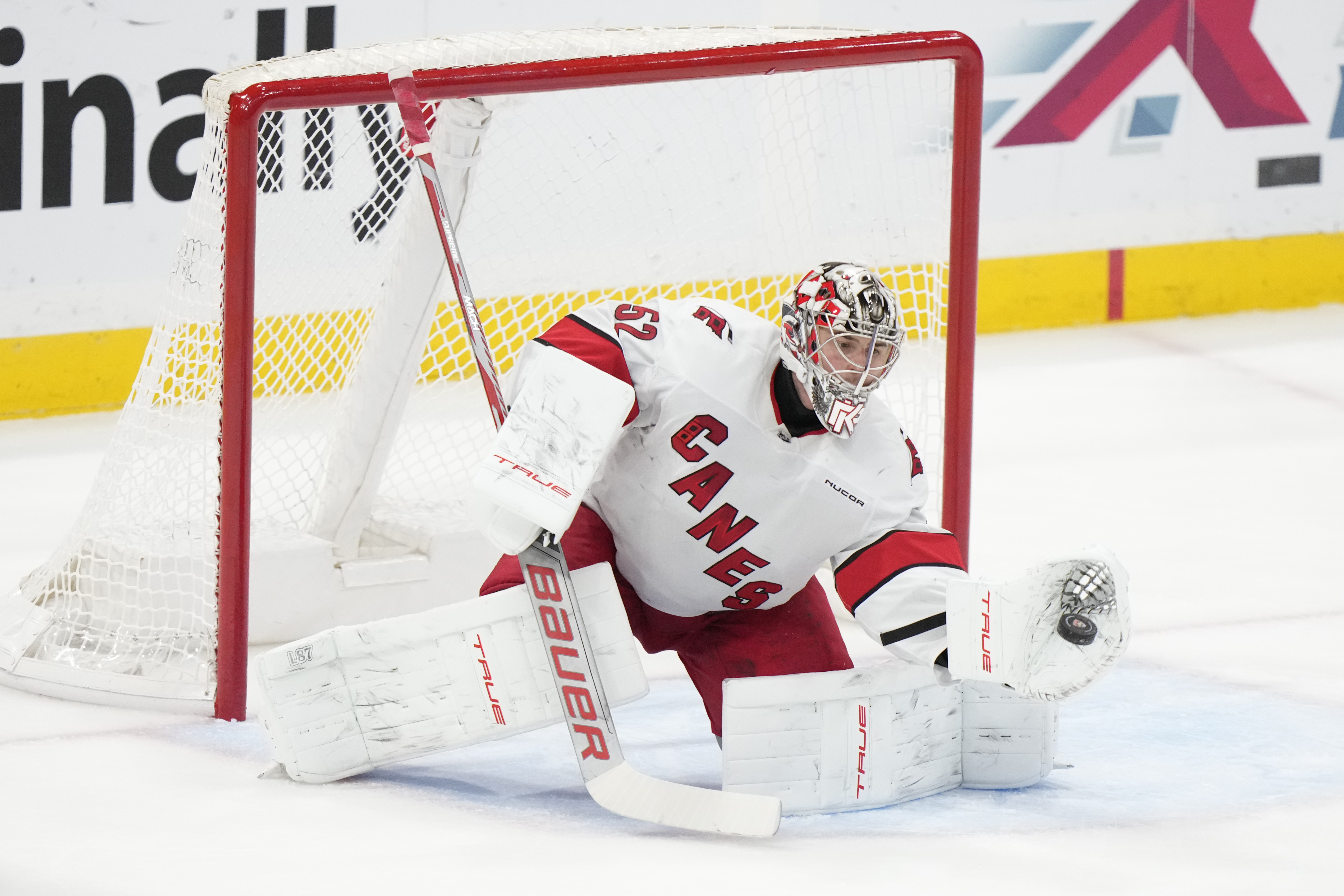 Jaccob Slavin's go-ahead goal in the third helps lift Hurricanes 3-1 over Panthers