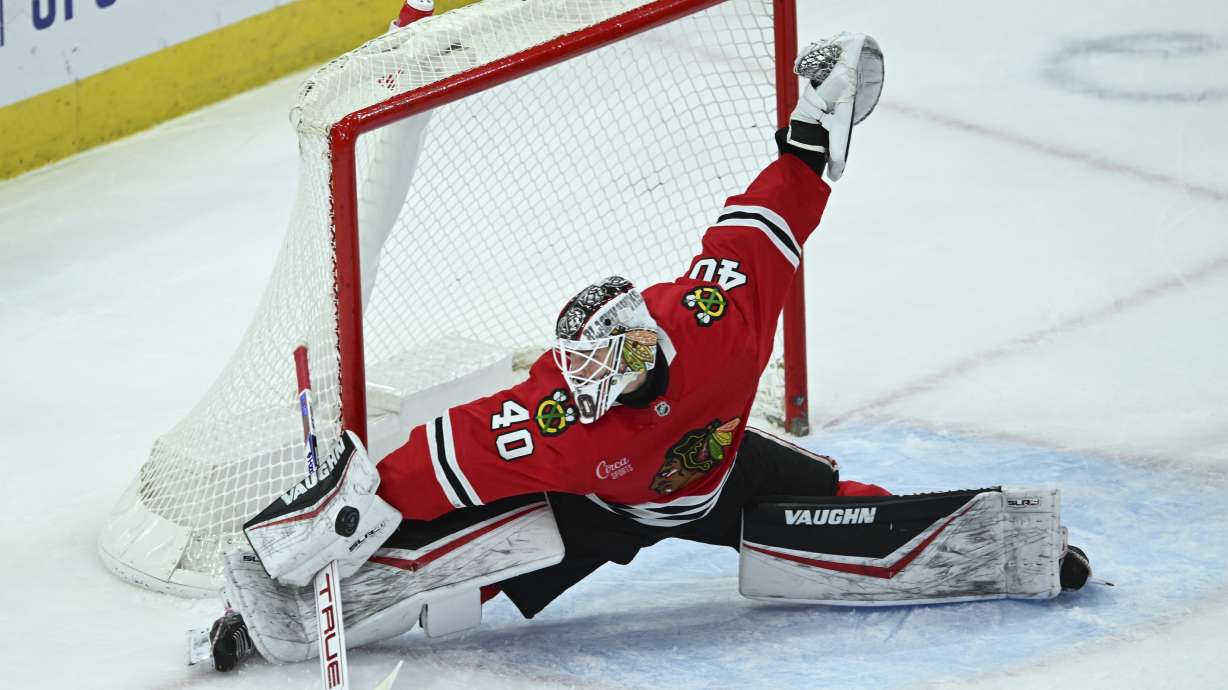 Chicago Blackhawks goalie Arvid Soderblom (40) makes a save during the second period of an NHL hockey game against the Montreal Canadiens, Jan. 3, 2025, in Chicago.