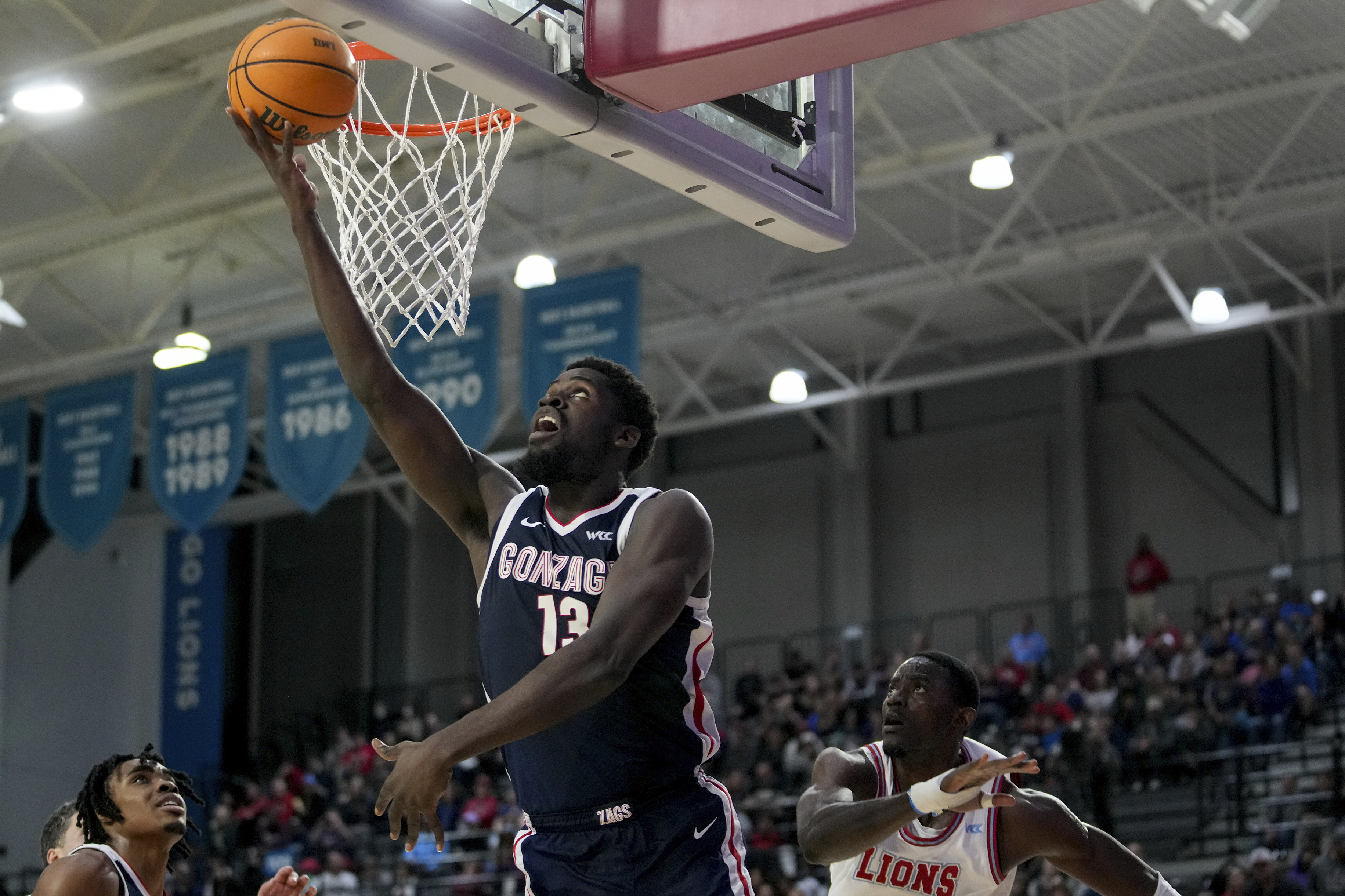 Ike, Battle propel No. 19 Gonzaga to 96-68 victory over Loyola Marymount