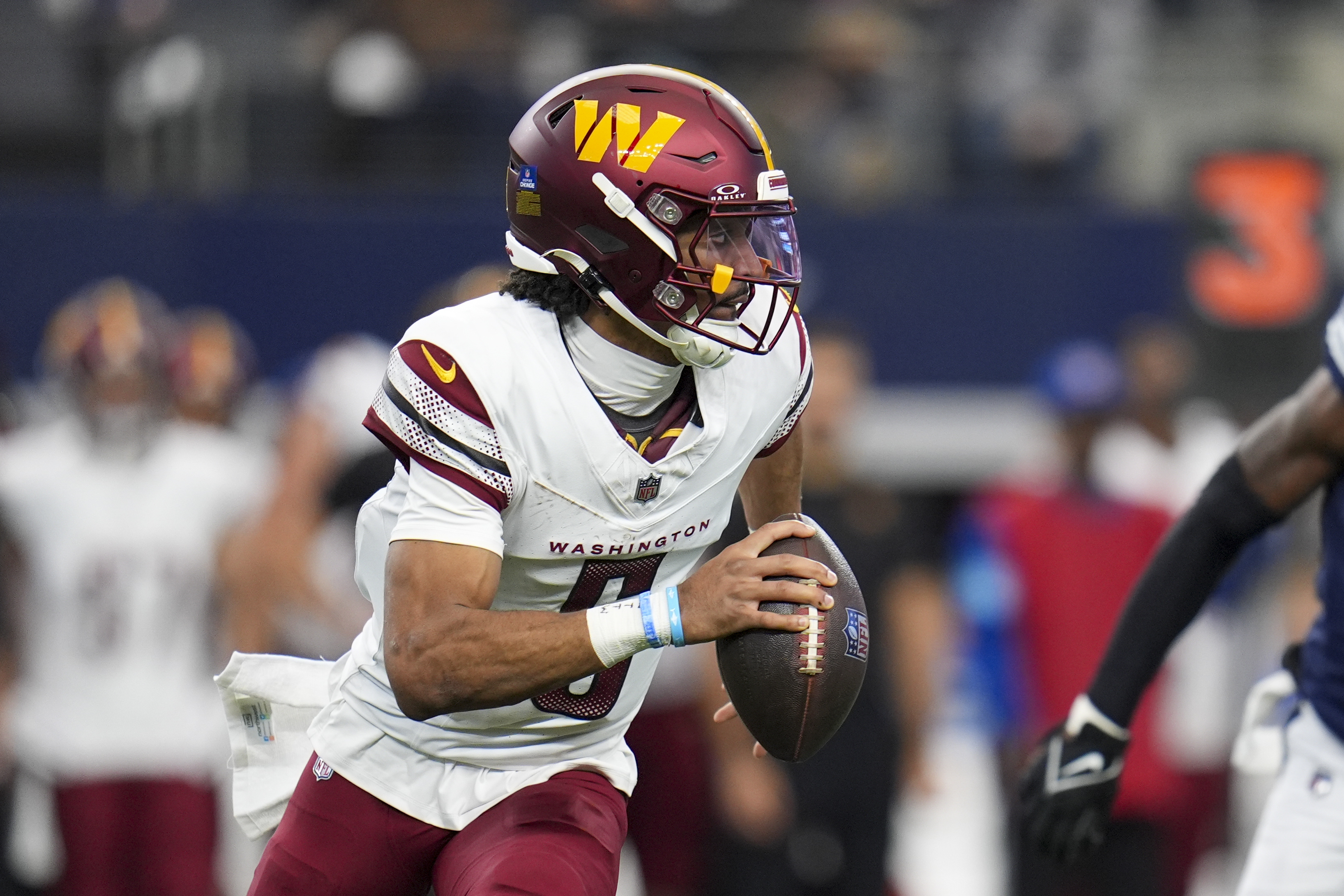 QB Jayden Daniels pulled at halftime with playoff-bound Commanders playing for seeding at Cowboys