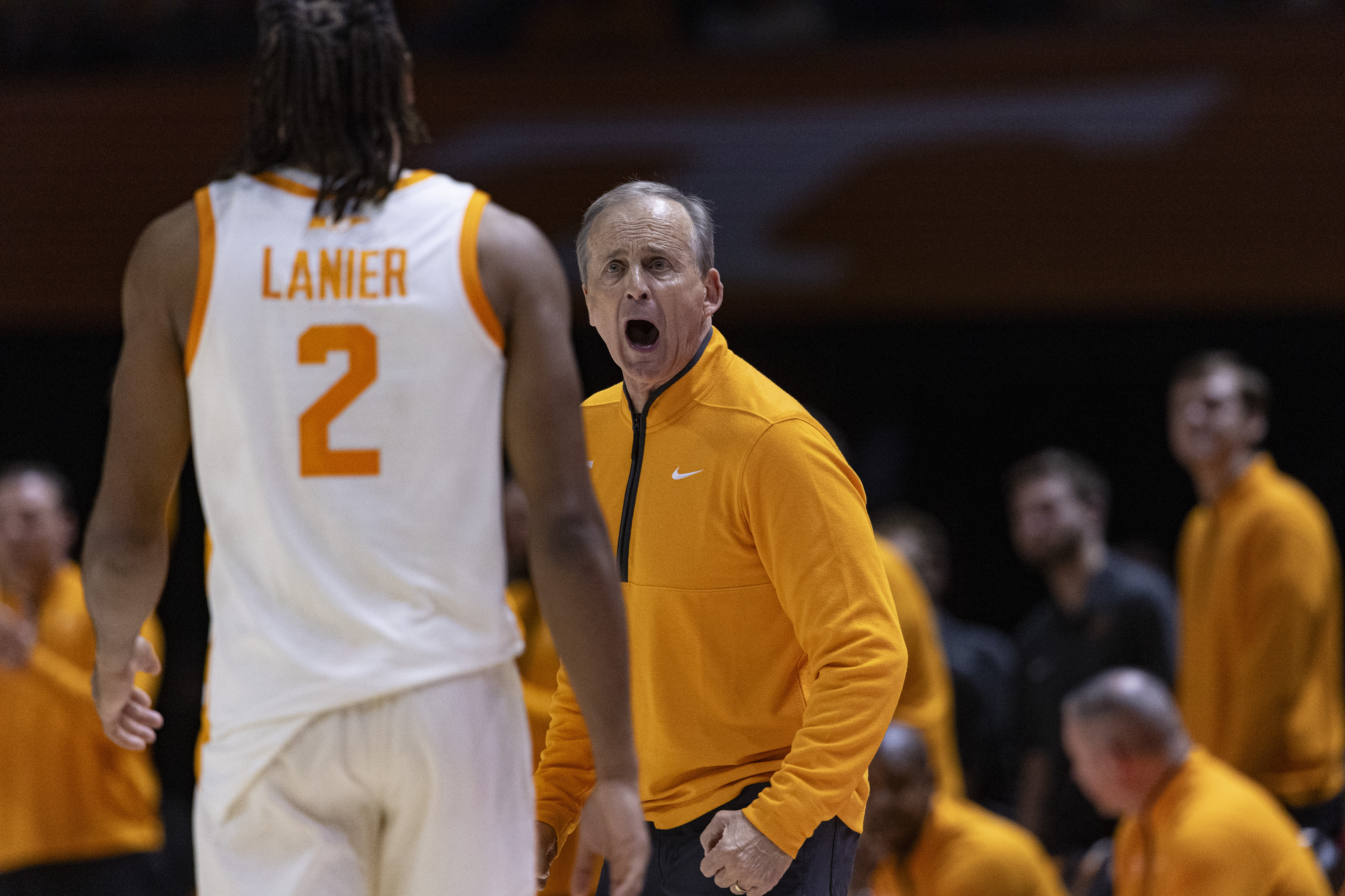 Tennessee head coach Rick Barnes yells at Chaz Lanier during the first half of an NCAA college basketball game against Arkansas, Saturday, Jan. 4, 2025, in Knoxville, Tenn.