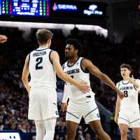 Dexter Akanno's career night helps Utah State outlast San Diego State 79-71
