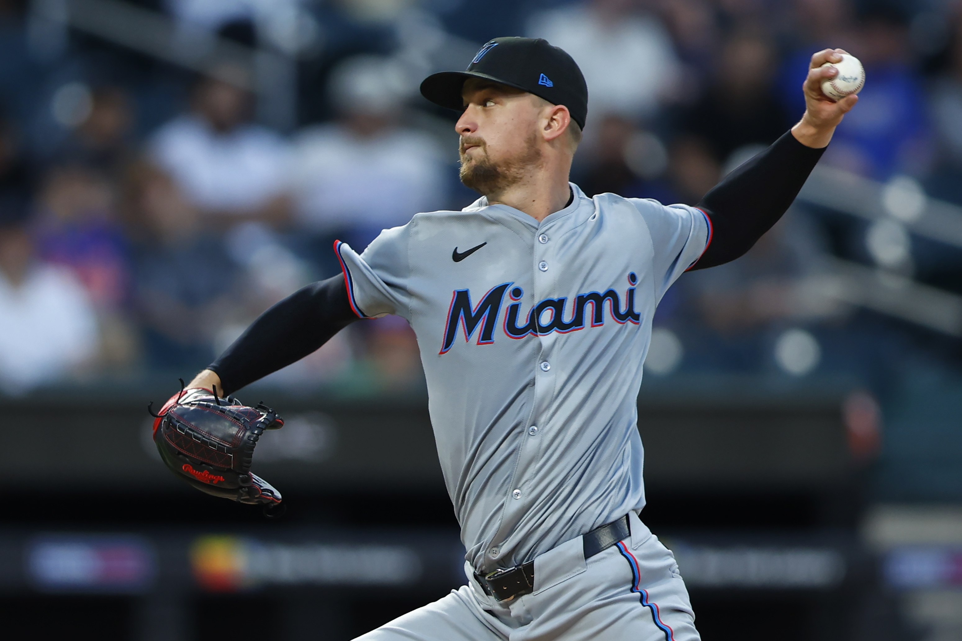 FILE - Miami Marlins pitcher Braxton Garrett (29) delivers a pitch against the New York Mets during a baseball game, Wednesday, June 12, 2024, in New York.