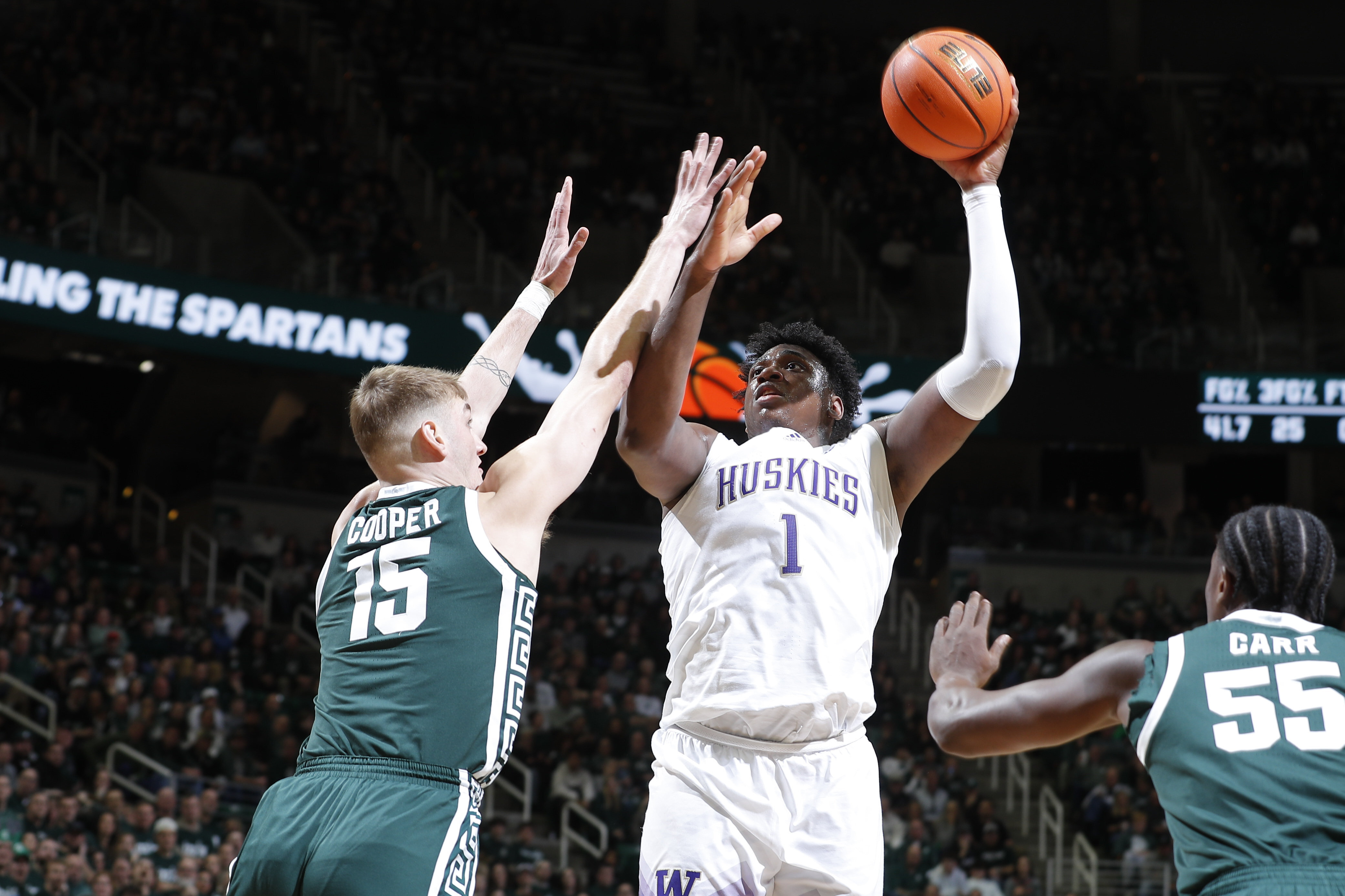 Akins scores 20 points as No. 16 Michigan State overwhelms Washington 88-54