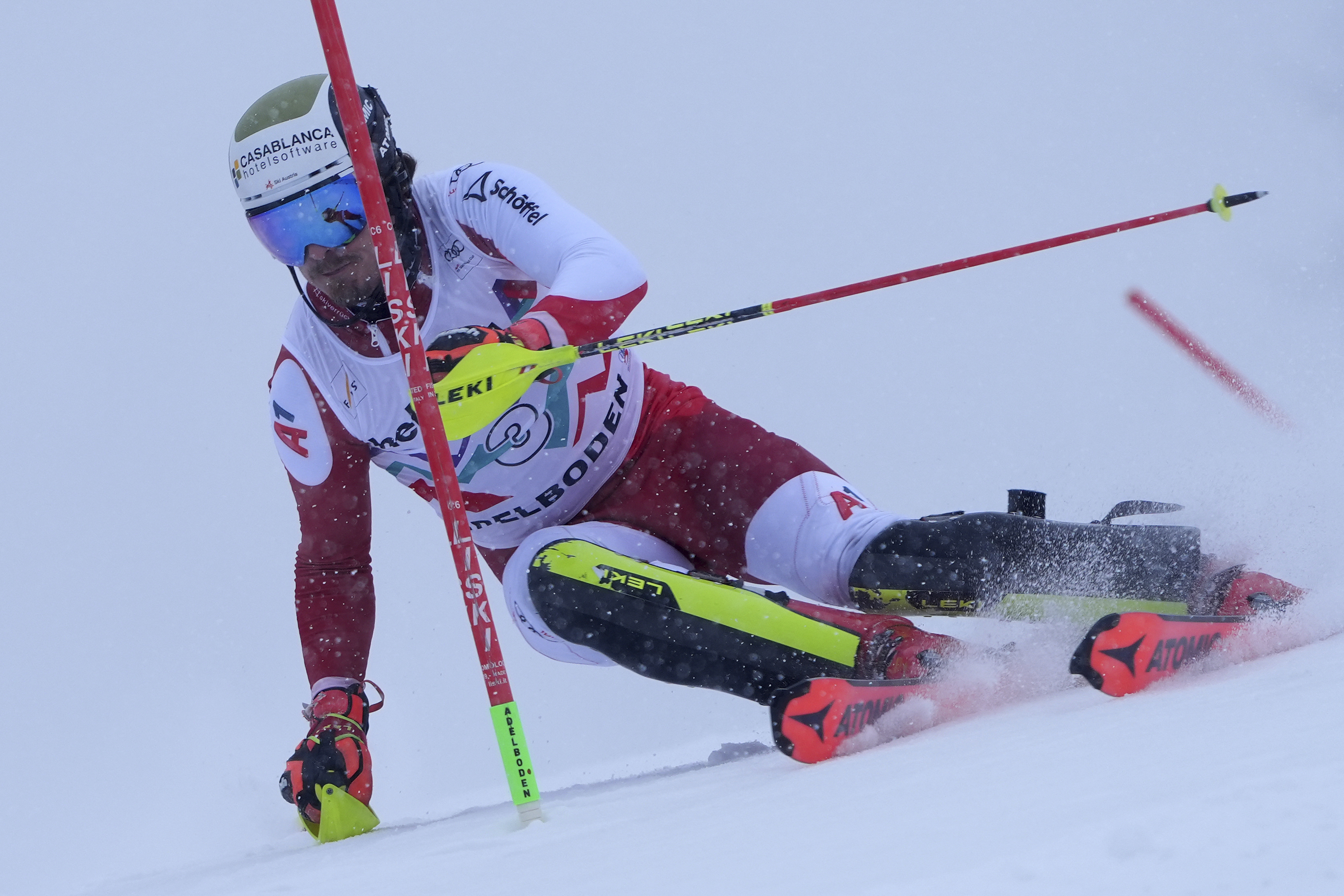 Clément Noël wins a World Cup slalom at foggy Adelboden after Manuel Feller fails to finish