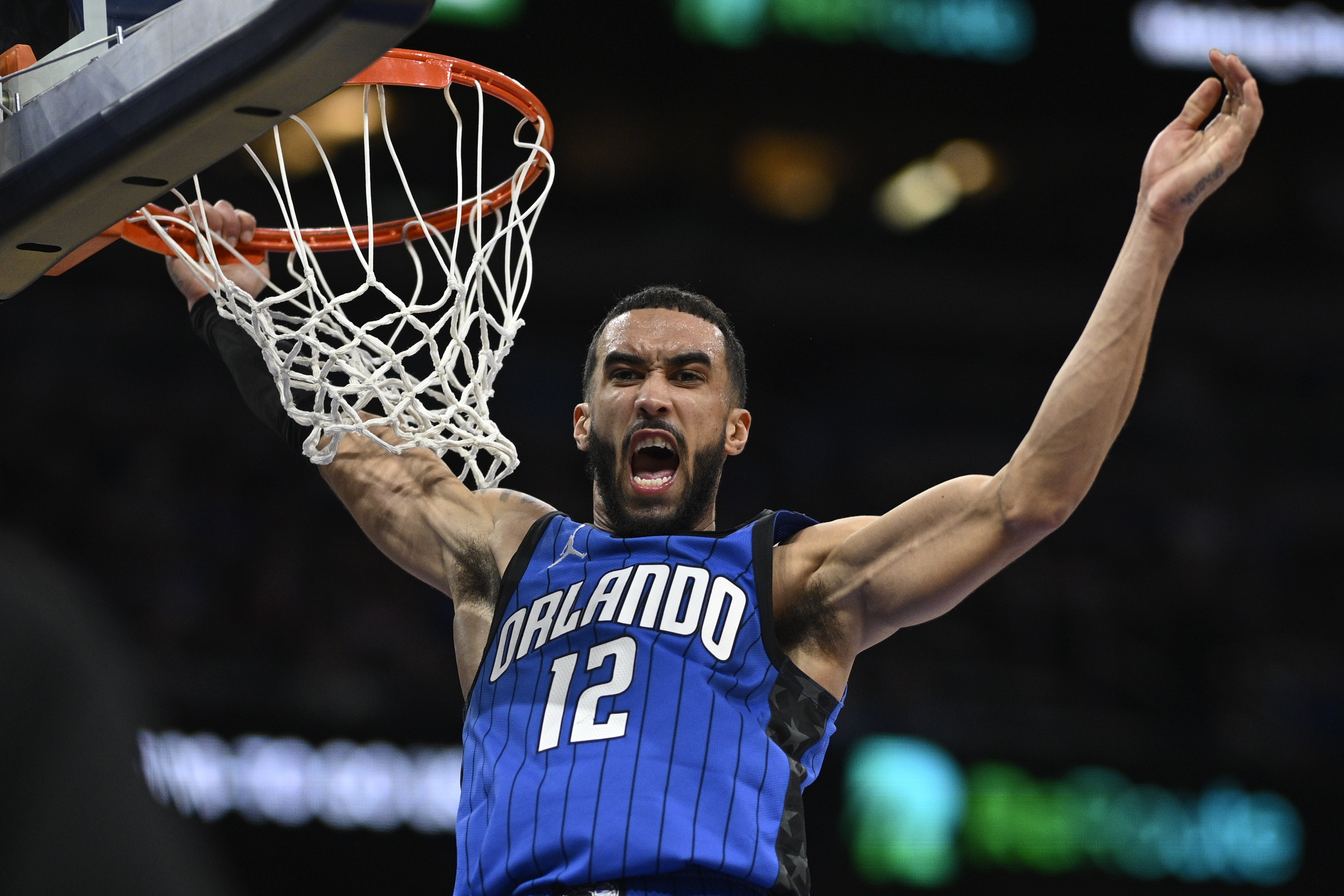 Anthony and Banchero lead the Magic past the 76ers 104-99