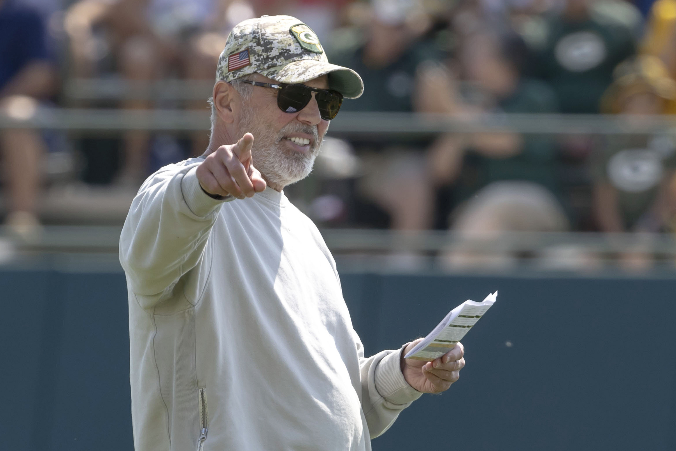 Tom Clements stepping down as Packers' QBs coach after working with Favre, Rodgers and Love