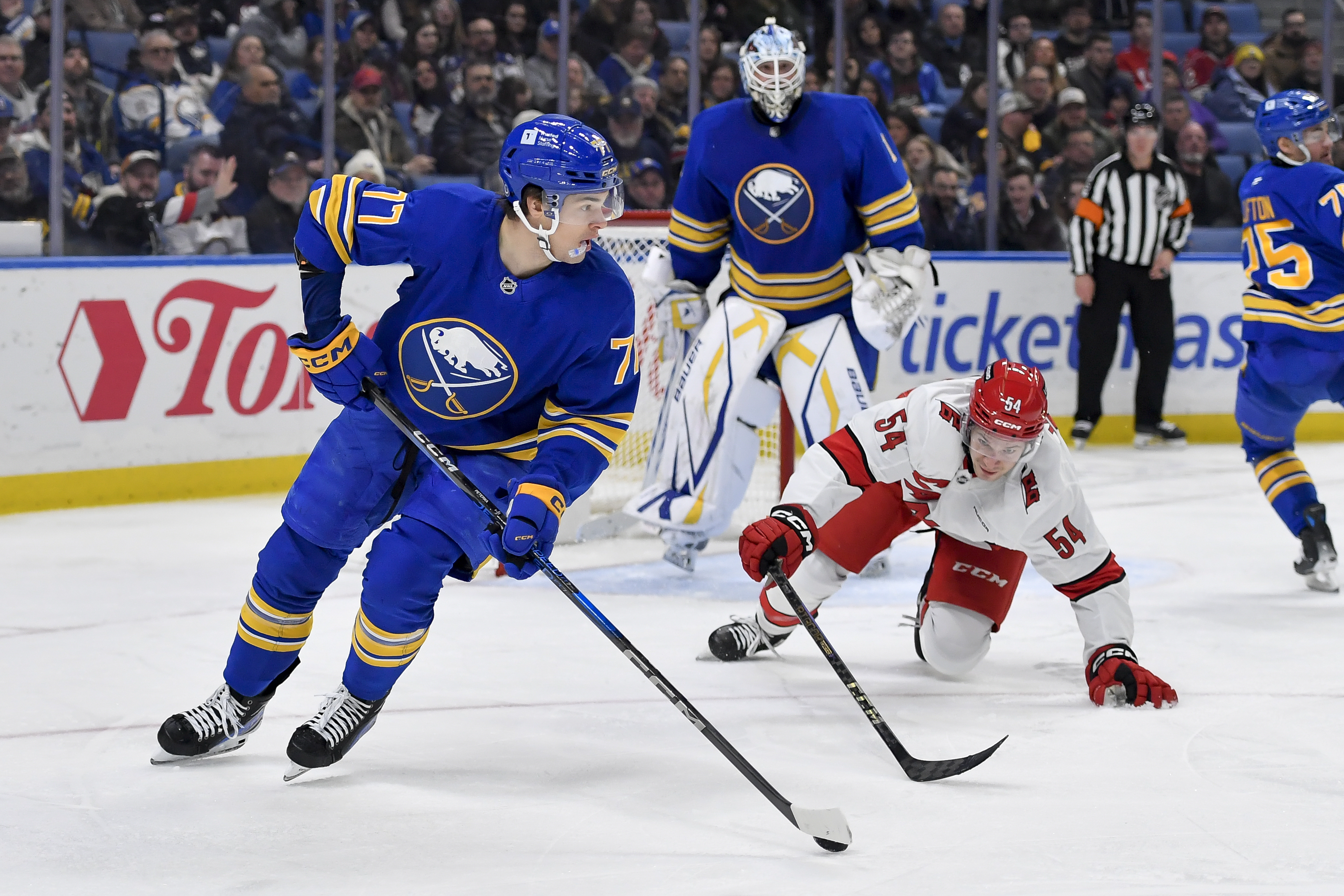 Utah Mammoth trade for Buffalo forward JJ Peterka, who signs 5-year extension