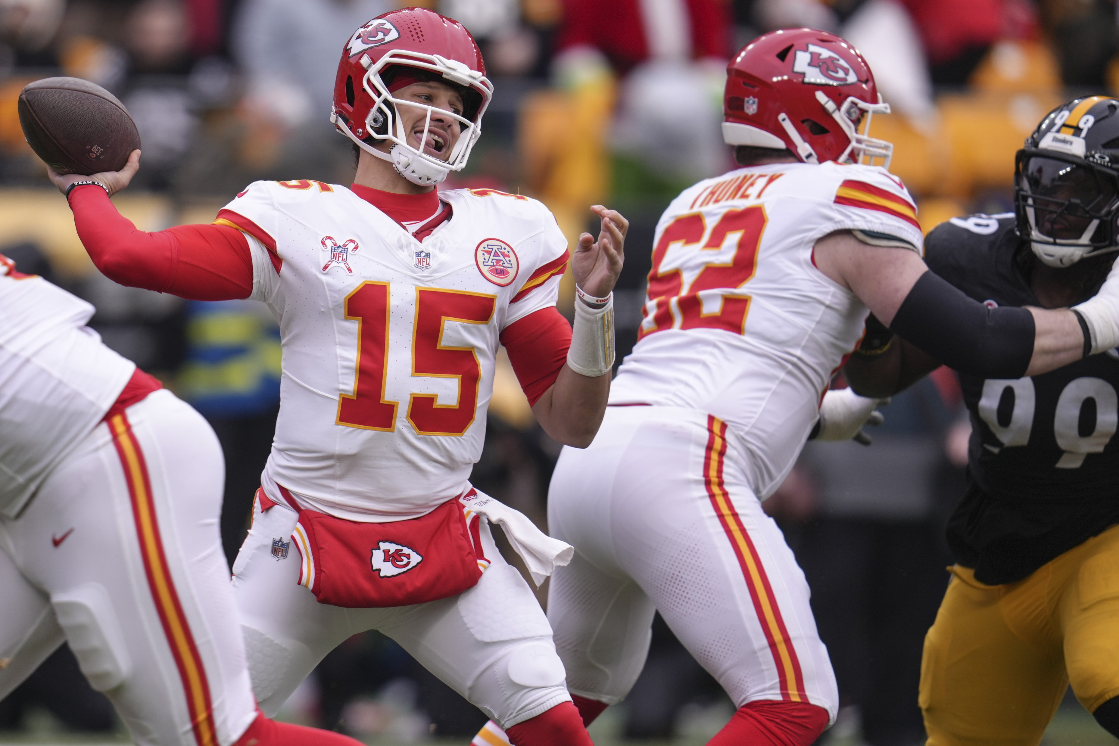 Chiefs begin quest for 3rd straight Lombardi Trophy as Houston arrives for AFC divisional round game