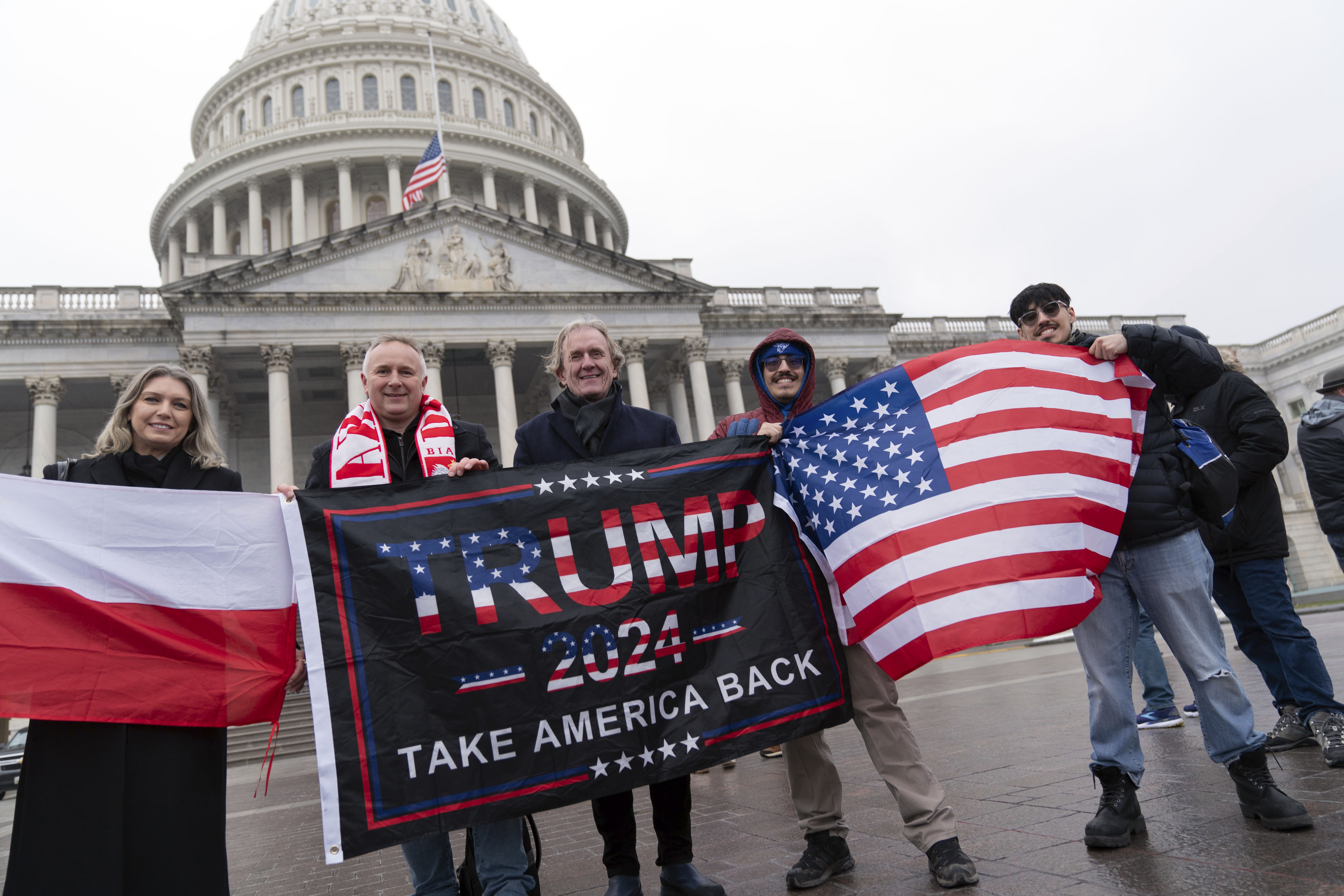 Thousands descend on Washington for Trump's 'Victory Rally' on the eve of inauguration