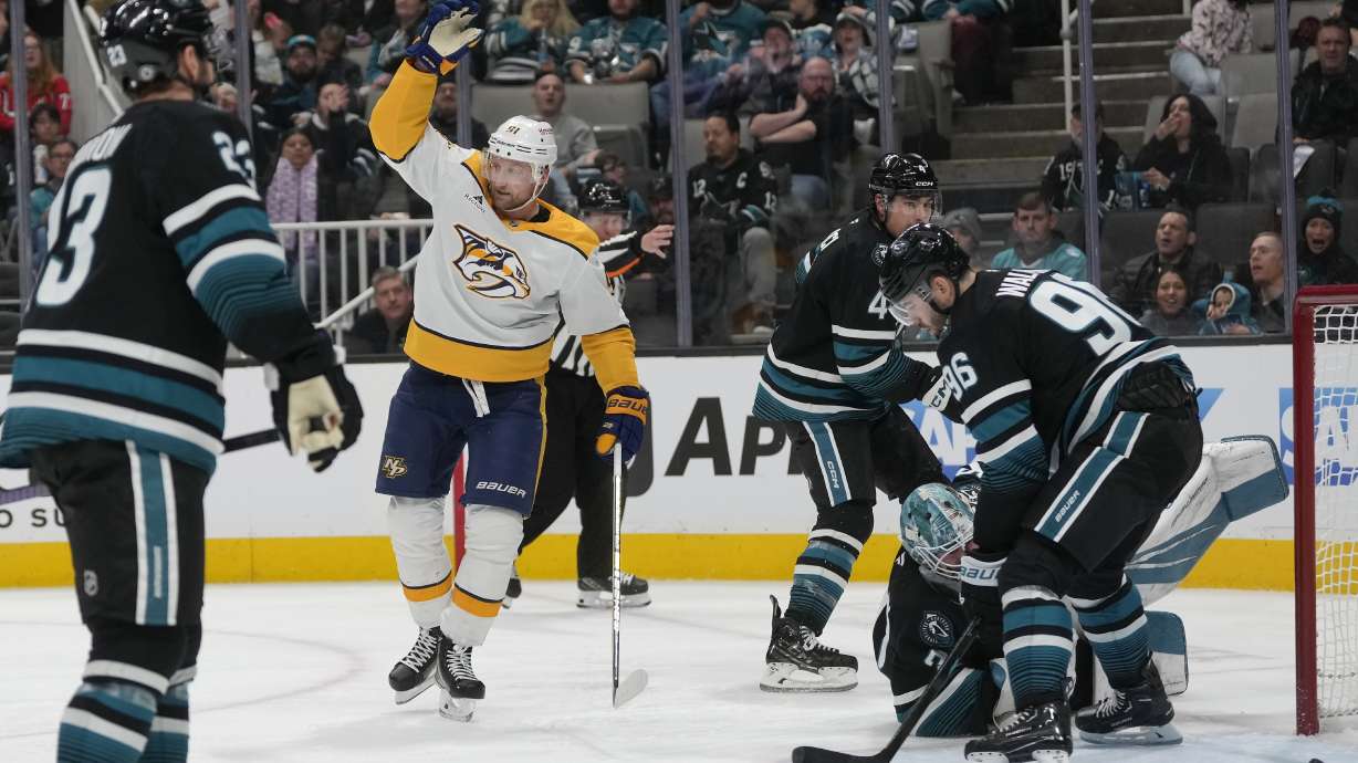 Nashville Predators center Steven Stamkos, middle left, celebrates after scoring against the San Jose Sharks during the second period of an NHL hockey game in San Jose, Calif., Thursday, Jan. 23, 2025.
