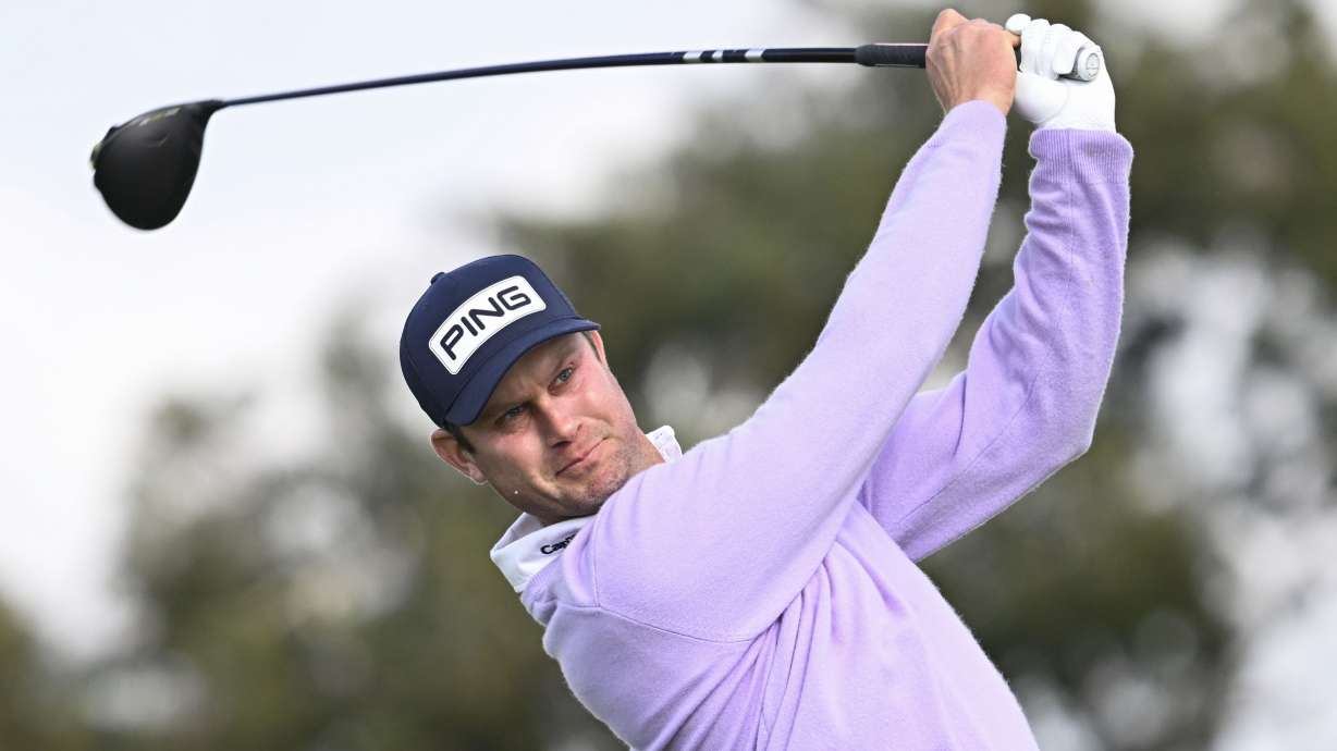 Harris English hits his tee shot on the second hole on the South Course at Torrey Pines during the final round of the Farmers Insurance Open golf tournament Saturday, Jan. 25, 2025, in San Diego.