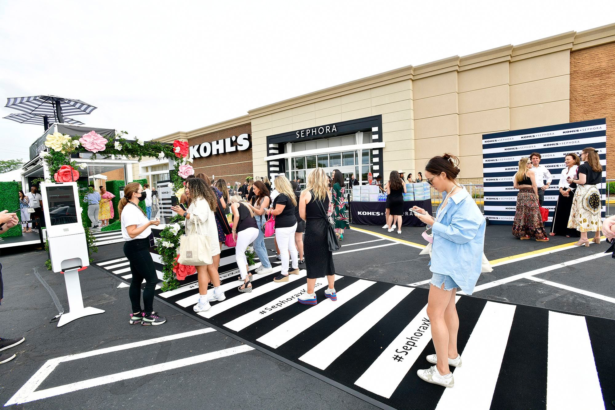 As sales slump, Kohl's turns to a new CEO to bring back customers