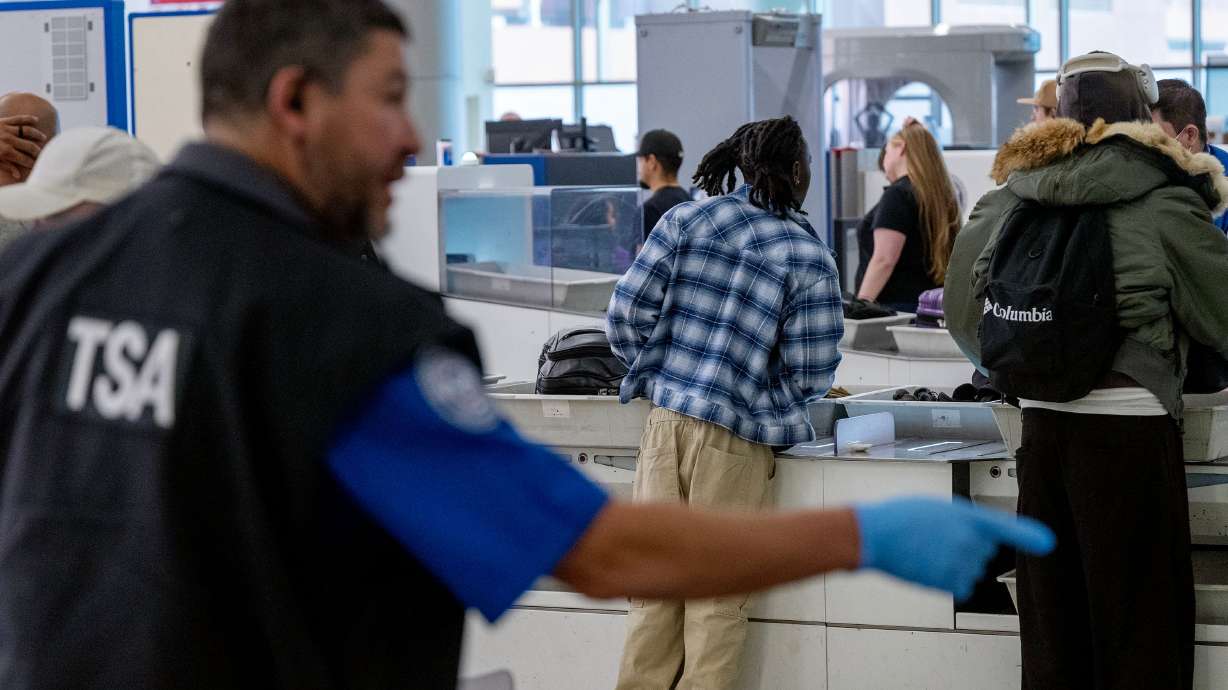 Utah Sen. Mike Lee renewed his call to abolish the Transportation Security Administration, suggesting that instead airlines should conduct their own security screenings.