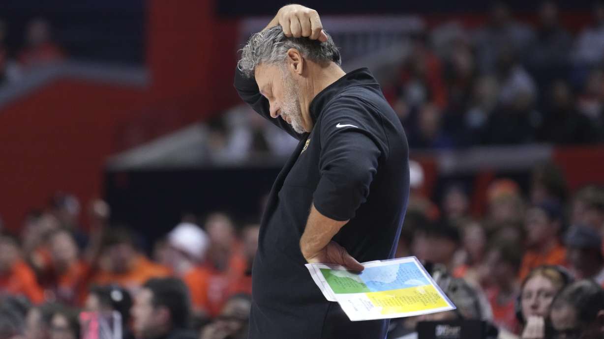 FILE - Oakland head coach Greg Kampe reacts during the second half of an NCAA college basketball game against Illinois, Nov. 13, 2024, in Champaign, Ill.