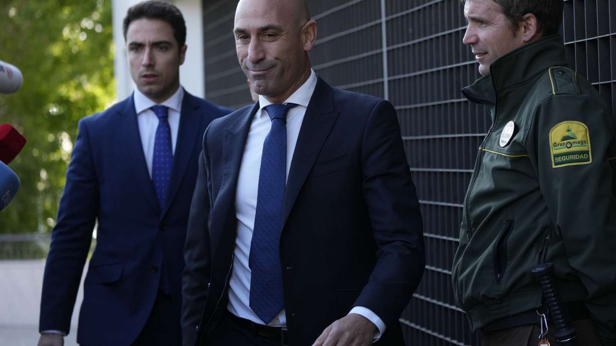 FILE - The former president of Spain's soccer federation Luis Rubiales arrives at the National Court in Madrid, Spain, Monday, April. 29, 2024. Rubiales will testify on Monday as a defendant for alleged corruption during his time at the head of the organization.