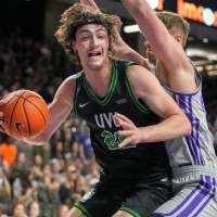 Wolverines' 10 game win streak snapped, still tied for first in WAC standings