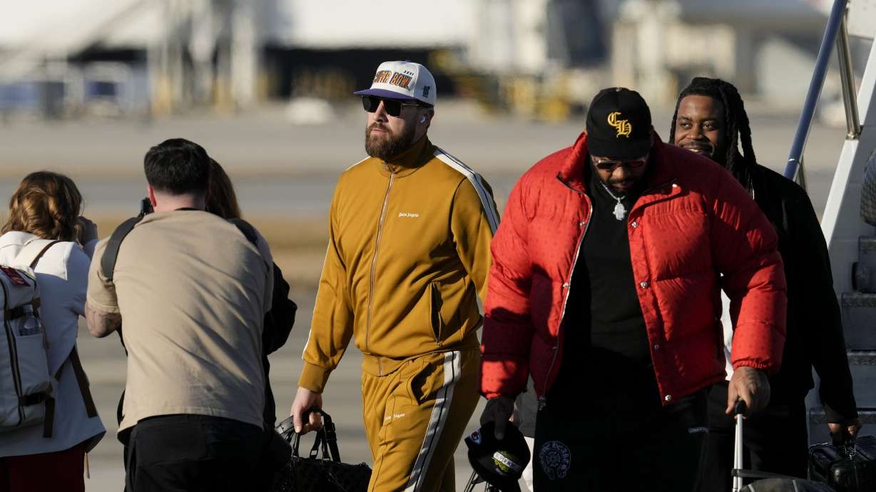 Kansas City Chiefs tight end Travis Kelce arrives at New Orleans international airport, Sunday, Feb. 2, 2025, in Kenner, La. ahead of the NFL Super Bowl 59 football game between the Philadelphia Eagles and the Kansas City Chiefs.