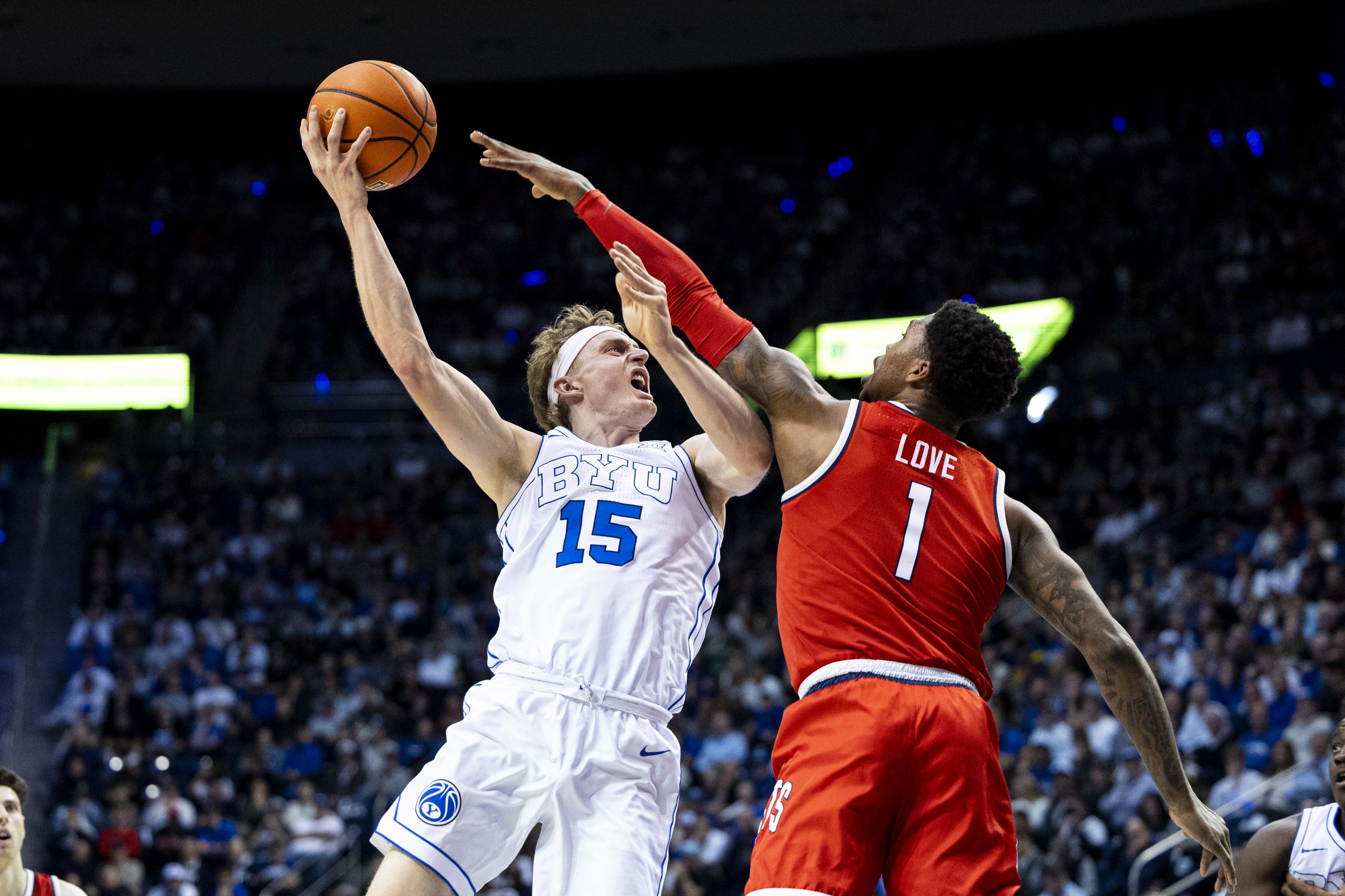 For the Love: No. 20 Arizona keeps rolling with 85-74 win over BYU