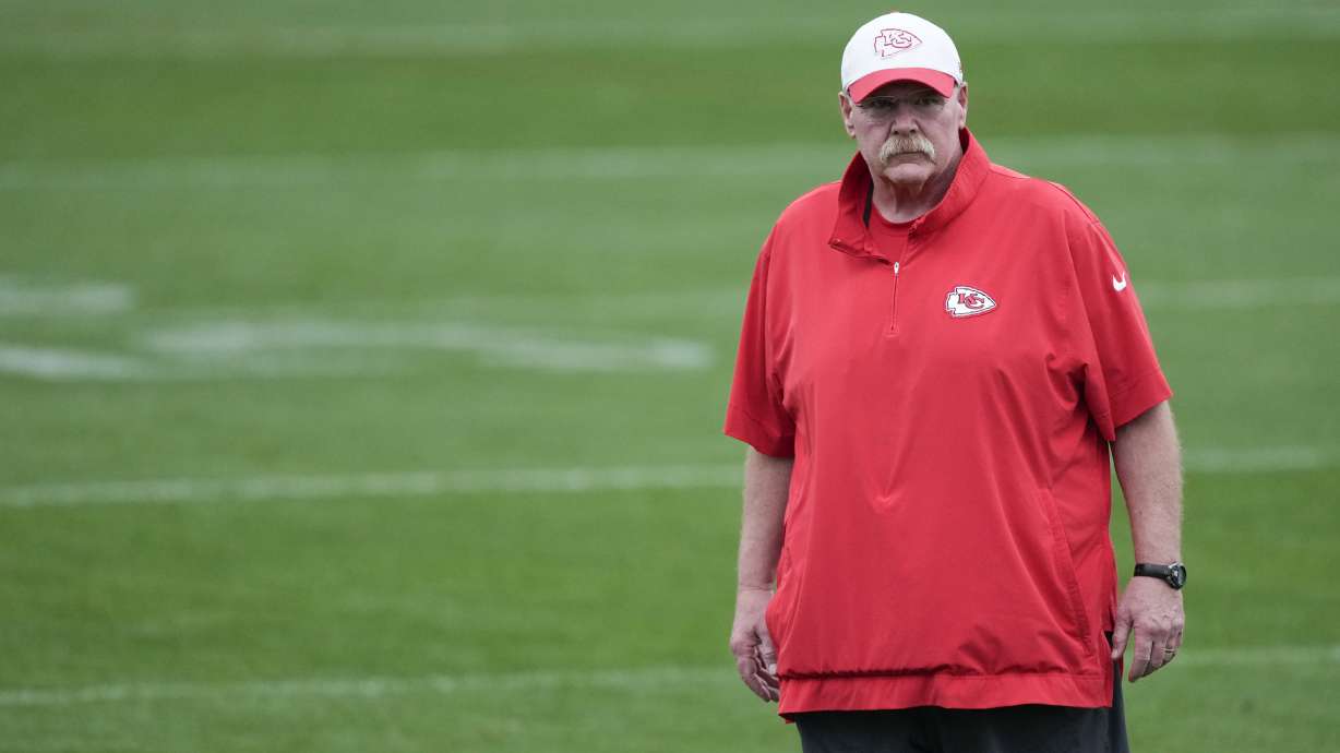 Kansas City Chiefs head coach Andy Reid watches his players stretch during an NFL football practice Thursday, Feb. 6, 2025, in New Orleans, ahead of Super Bowl 59 against the Philadelphia Eagles.