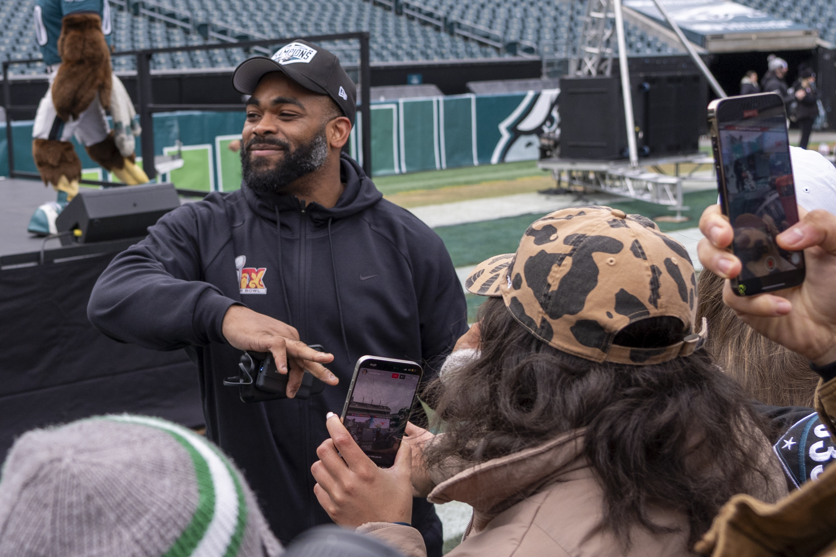Philadelphia Eagles defensive end Brandon Graham greats the the crowd during the Eagles Send Off Party for Super Bowl LIX, Sunday, Feb. 2, 2025, in Philadelphia.