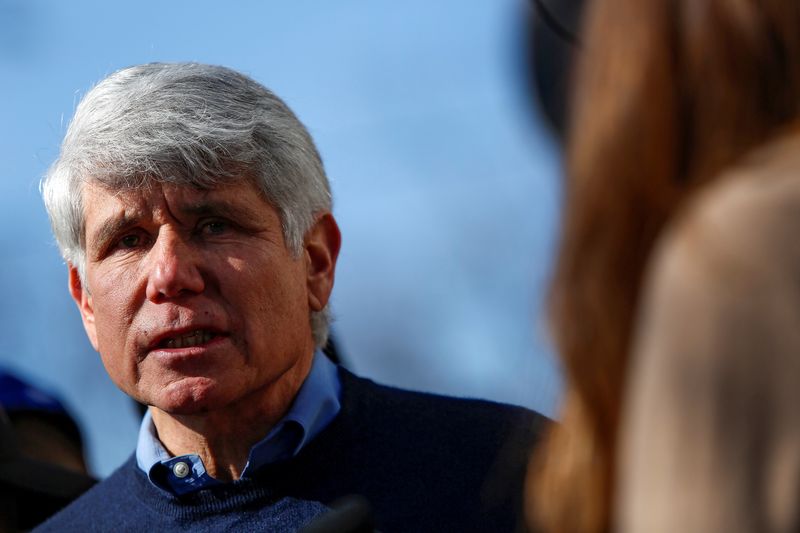 Trump pardons former Illinois Gov. Blagojevich