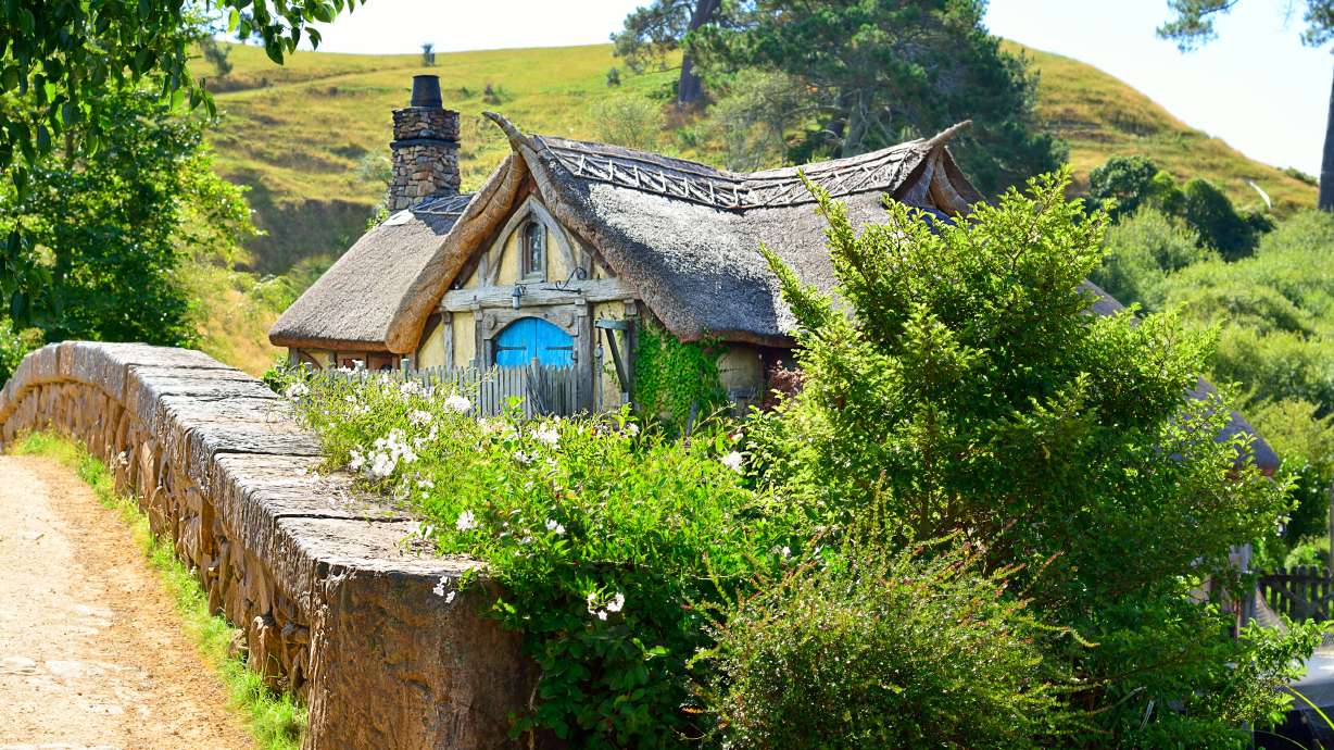 Experience New Zealand for $3,999 including airfare