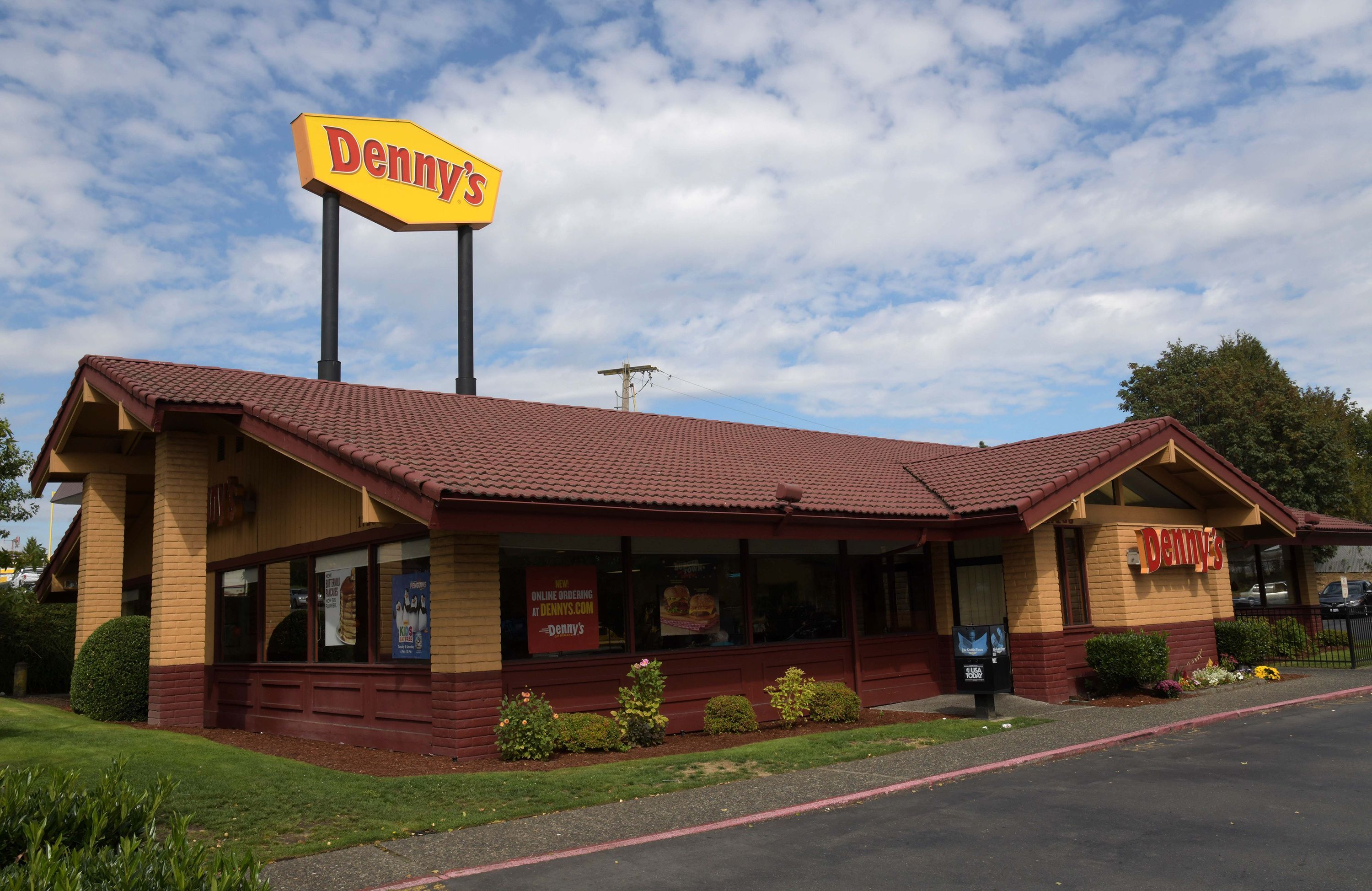 Denny's is closing about 30 more restaurants than previously announced as part of the struggling diner chain's plans to jumpstart growth.