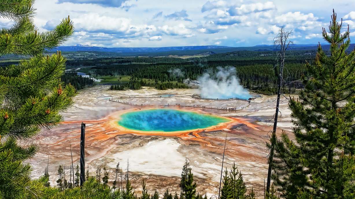 9 incredible local tours to take with your sweetheart this year