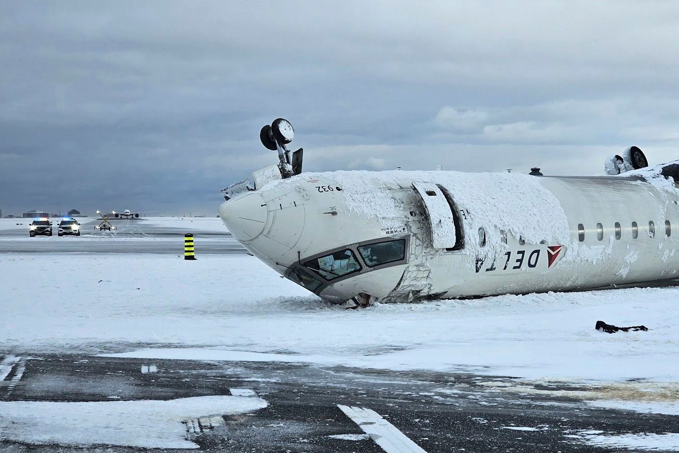 Delta Air Lines offers $30,000 for each passenger on the flight that crashed in Toronto