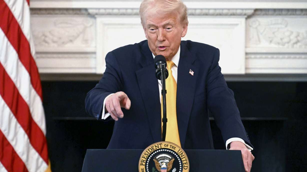 President Donald Trump speaks at the Governors Working Session in the State Dining Room of the White House in Washington, Friday.