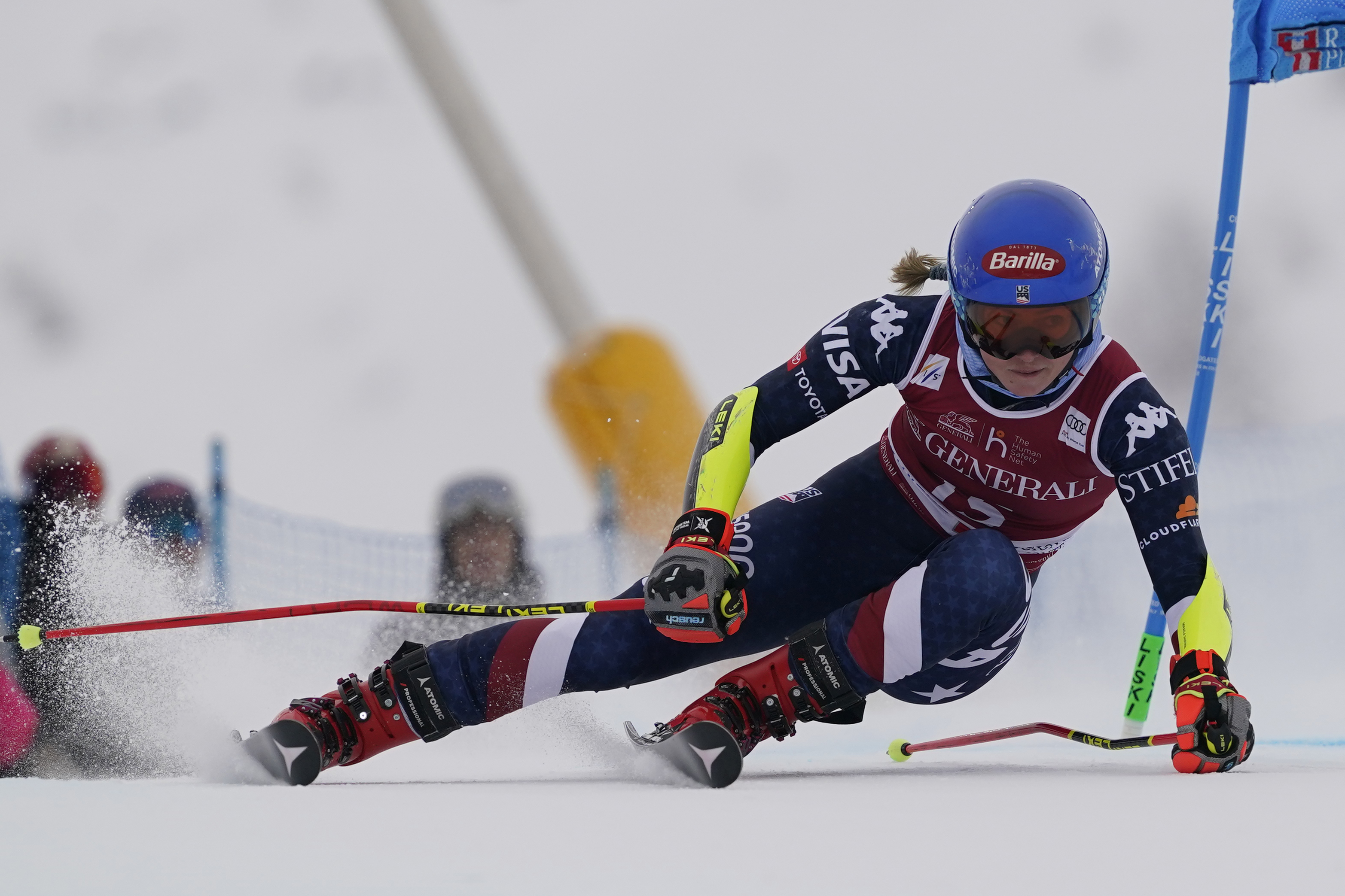United States' Mikaela Shiffrin speeds down the course during an alpine ski, women's World Cup giant slalom, in Sestriere, Italy, Saturday, Feb. 22, 2025. 