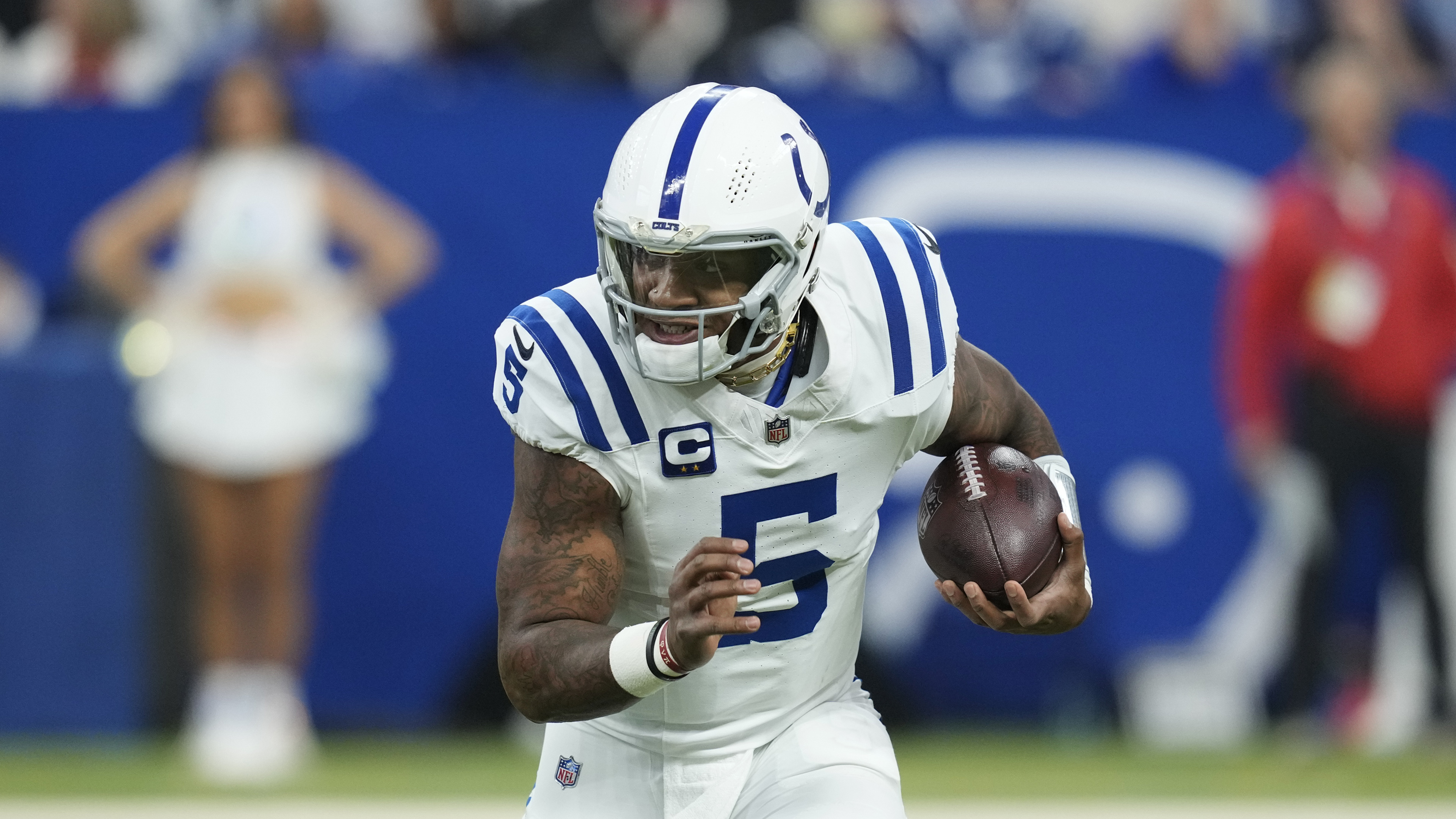 FILE - Indianapolis Colts quarterback Anthony Richardson (5) runs the ball during the first half of an NFL football game against the Tennessee Titans, Dec. 22, 2024, in Indianapolis. 