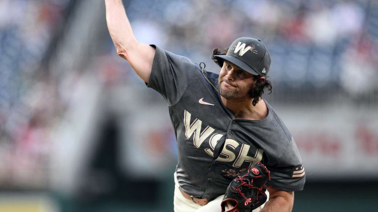 FILE - Washington Nationals relief pitcher Kyle Finnegan delivers during a baseball game against the Miami Marlins, Sept. 14, 2024, in Washington.