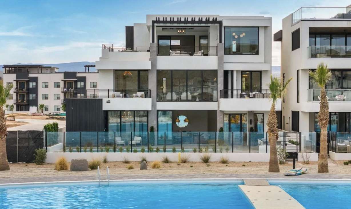 Family reunion awaits: Your perfect getaway