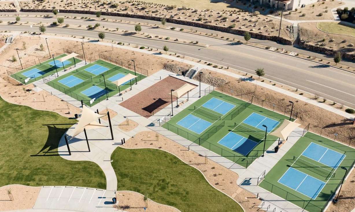 Family reunion awaits: Your perfect getaway