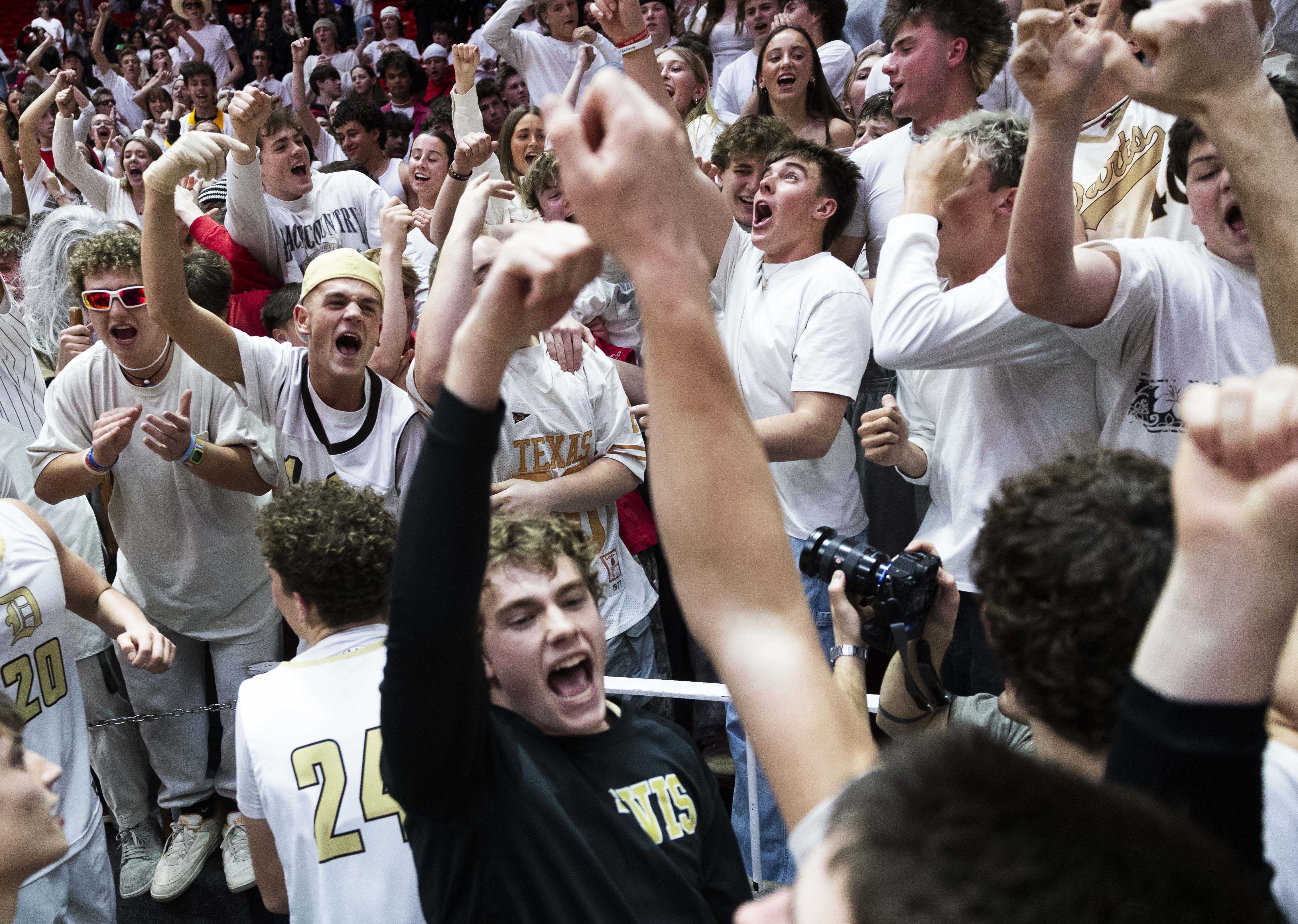 6A boys basketball: Davis, Herriman overcome 1st quarter struggles to set up state title game