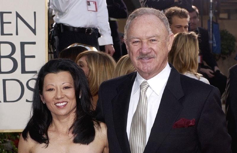 Actor Gene Hackman arrives with his wife, Betsy Arakawa, for the 60th Annual Golden Globe Awards in Beverly Hills, Calif., Sunday, Jan. 19, 2003. The two were found dead in their home.
