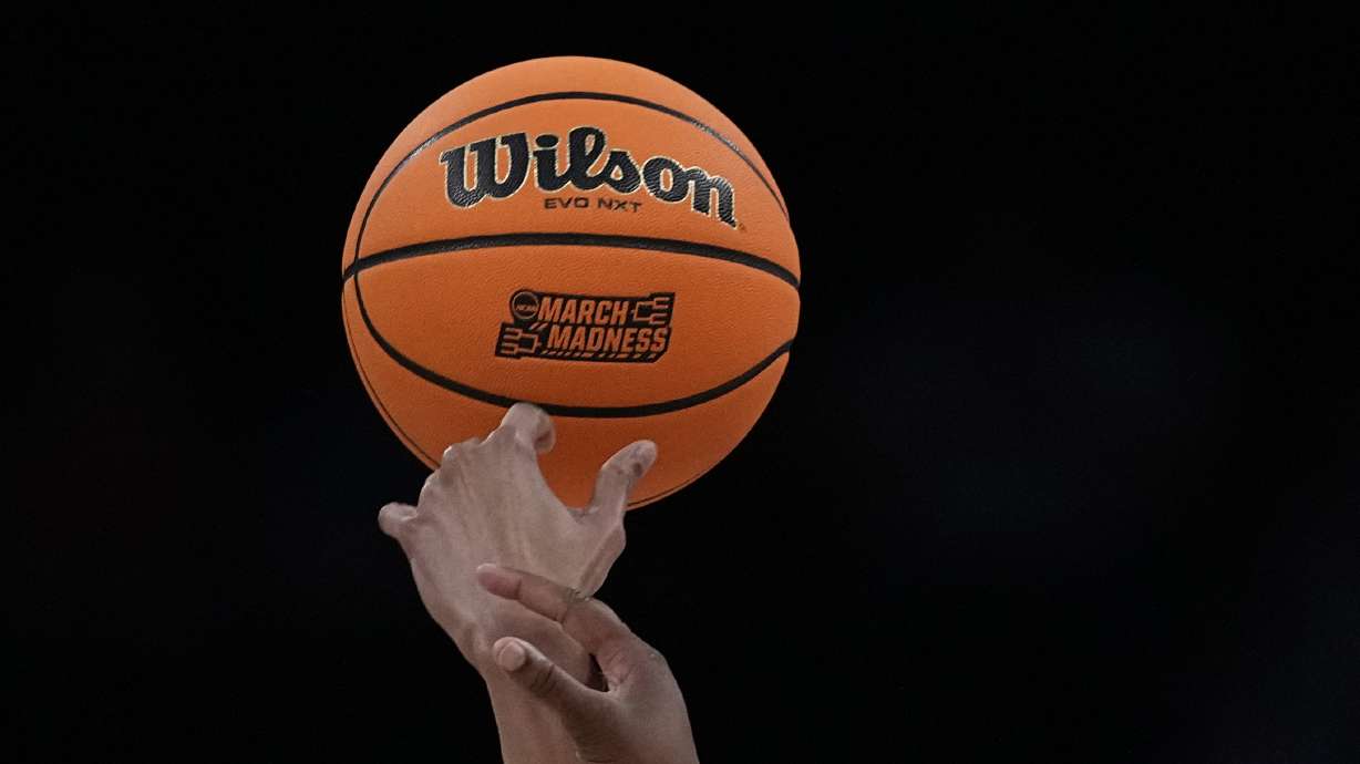FILE - Alabama forward Essence Cody and Florida State forward Makayla Timpson reach for the opening tip-off in the first half of a first-round college basketball game in the women's NCAA Tournament in Austin, Texas, Friday, March 22, 2024.