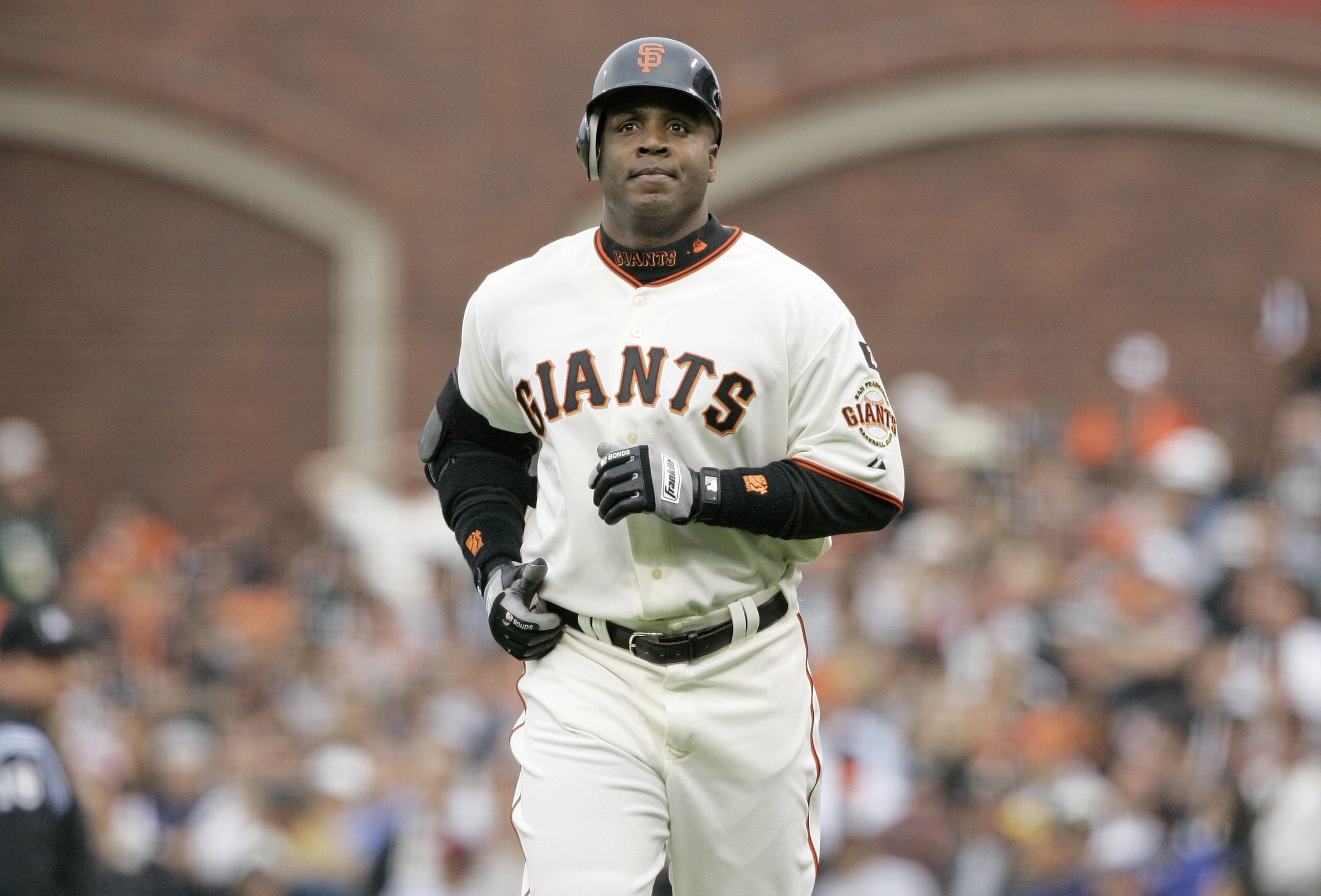 FILE - San Francisco Giants' Barry Bonds runs during the All-Star baseball game in San Francisco, Tuesday, July 10, 2007.